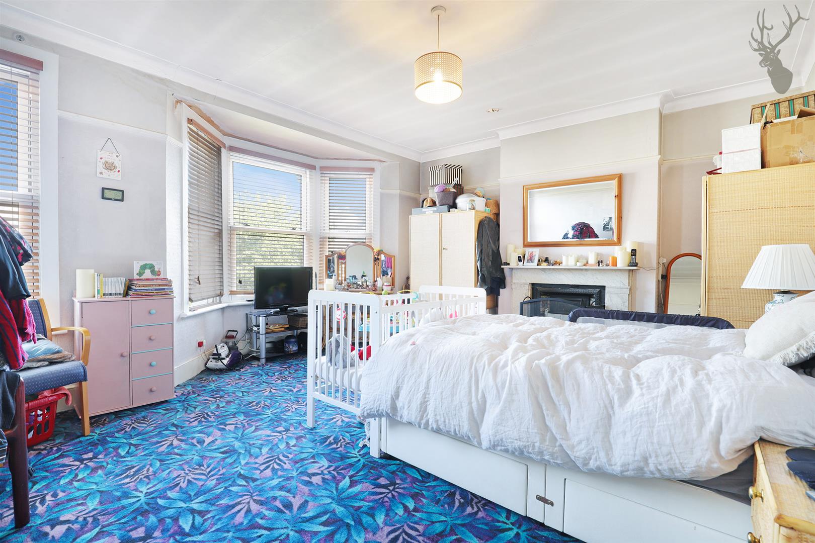Property For Sale Wallwood Road, Leytonstone, E11 4 Bedroom House