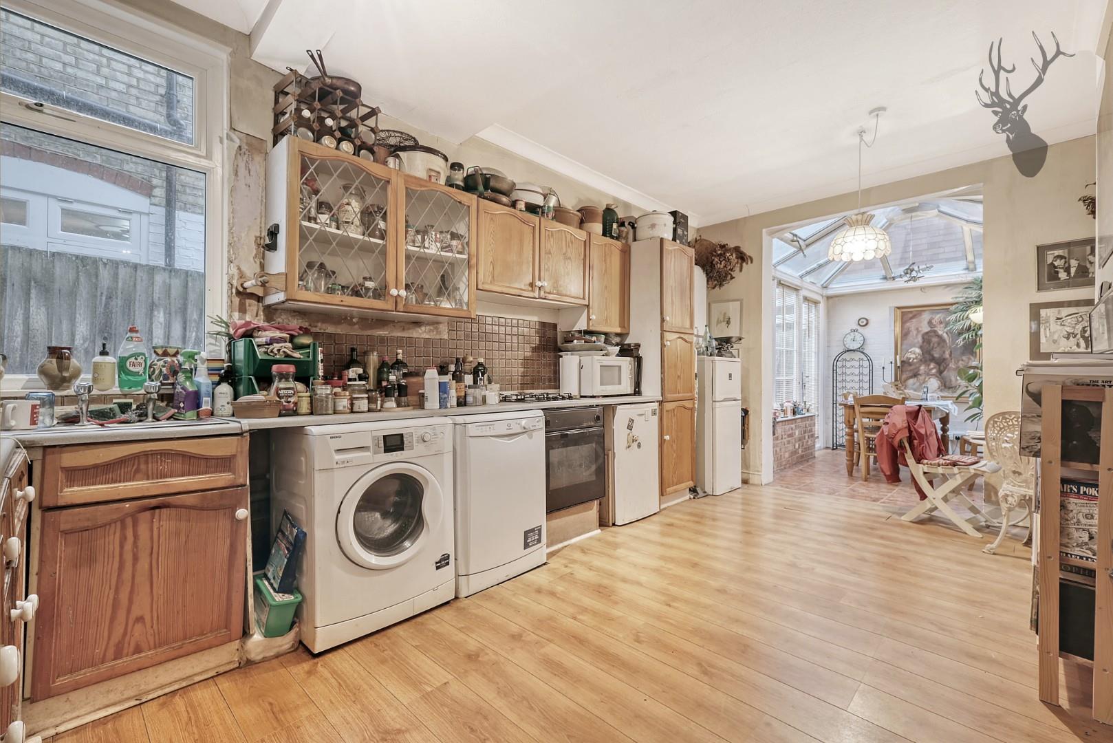 Property For Sale Cyprus Street, Bethnal Green, E2 3 Bedroom House