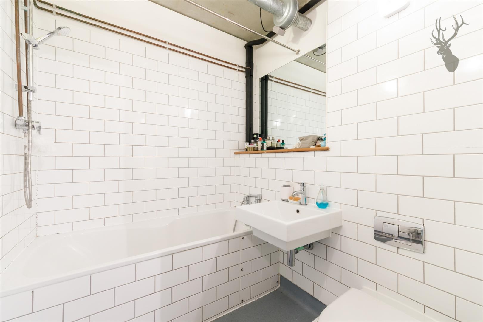 Property To Rent New Inn Broadway, Shoreditch, EC2A 1 Bedroom