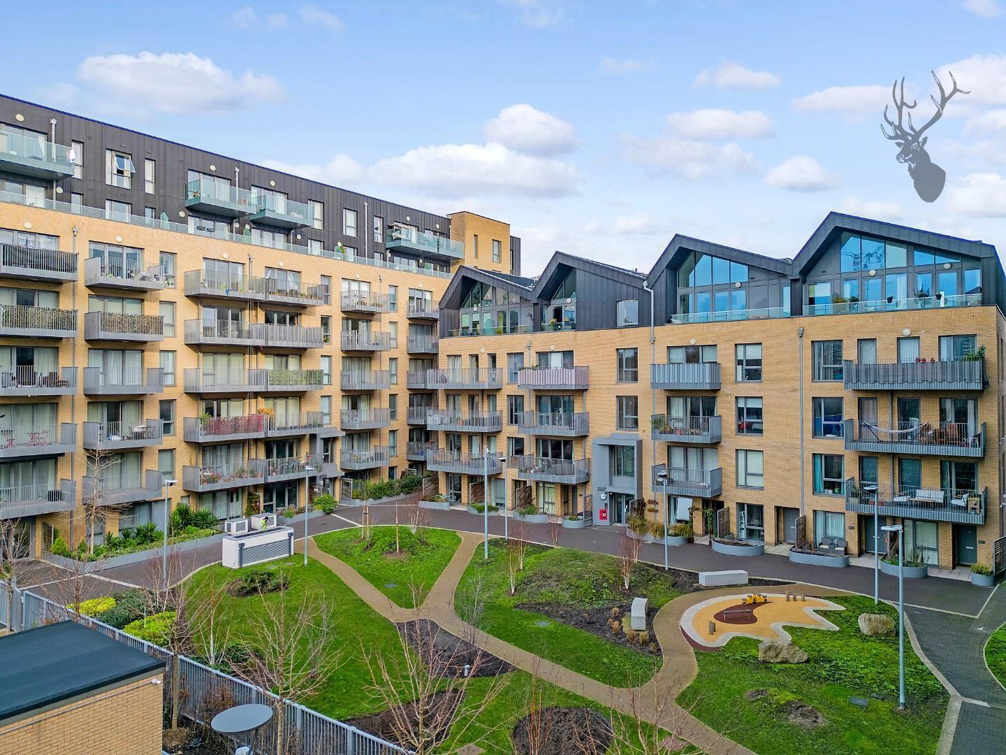 Similar Property: Flat in Bow