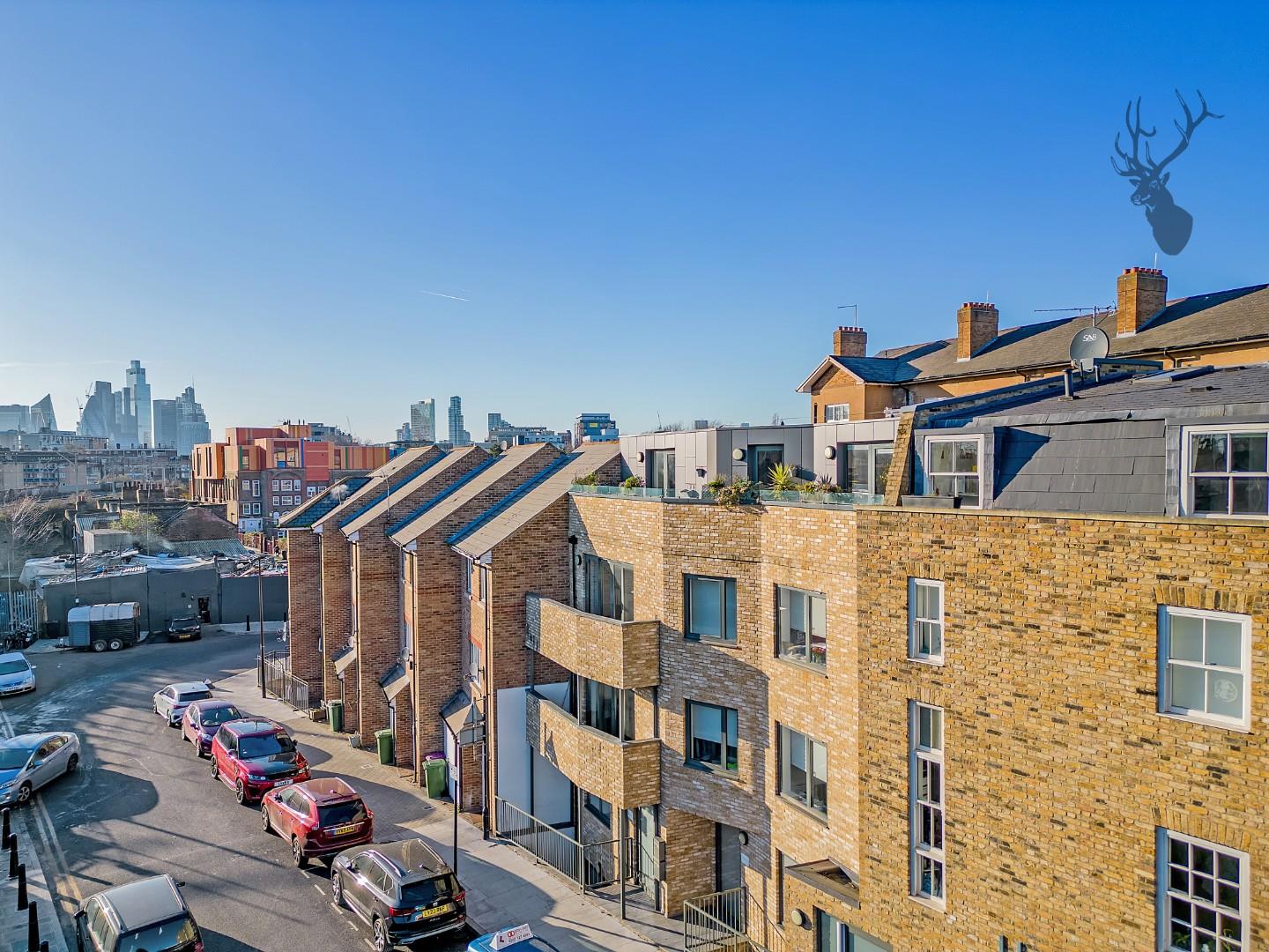 Similar Property: Apartment - Penthouse in Bethnal Green