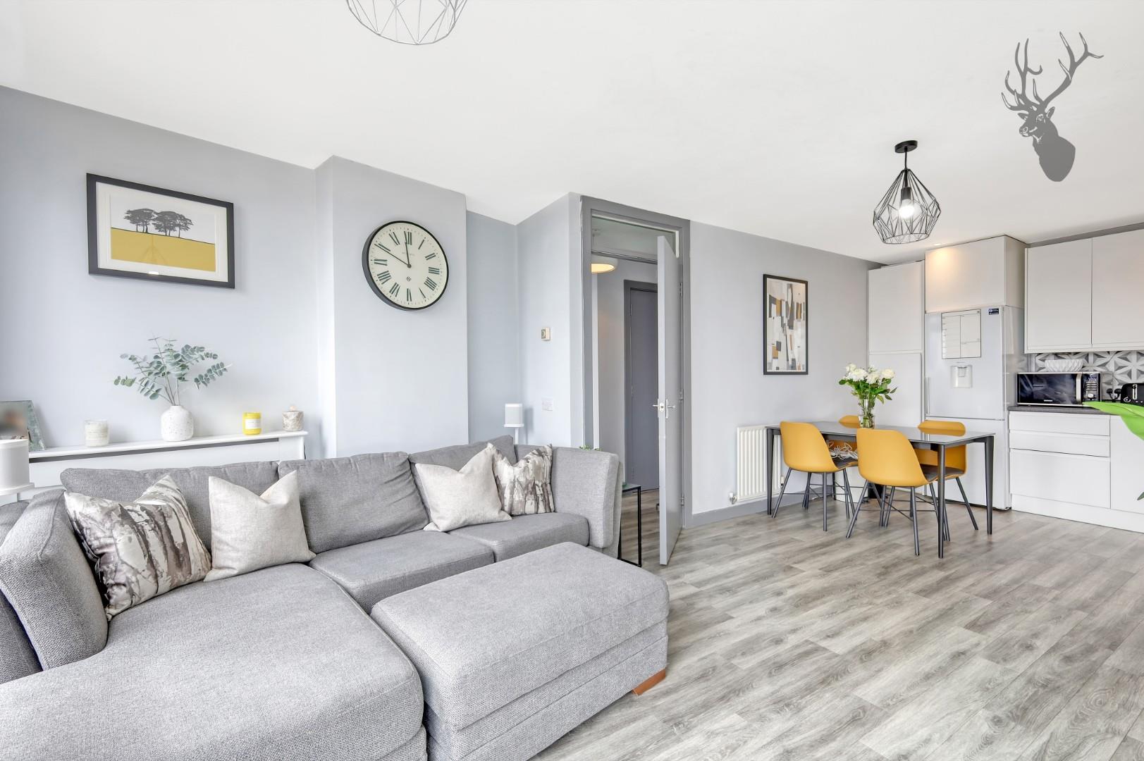 Similar Property: Apartment in Bow