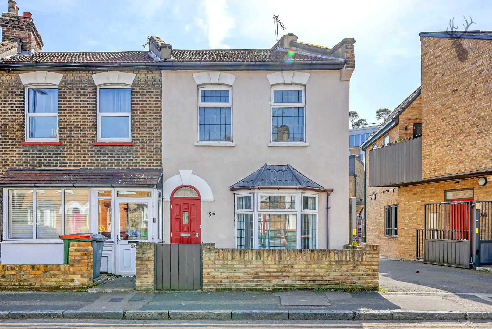 Similar Property: House - End Terrace in Forest Gate