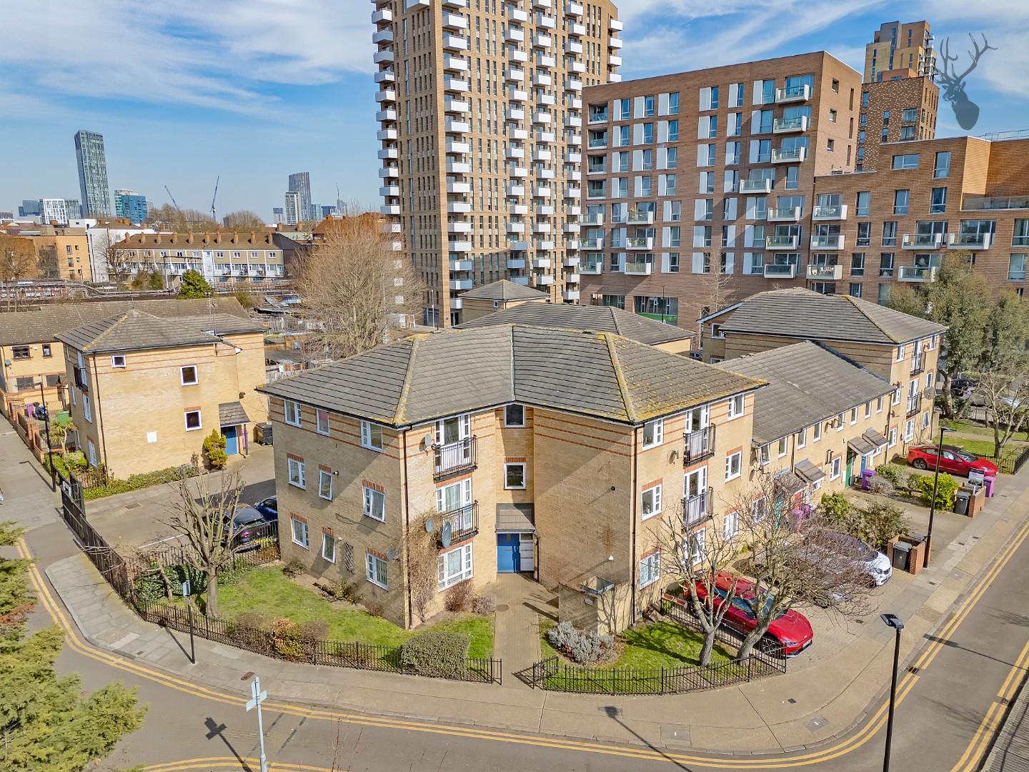 Similar Property: Flat - Purpose Built in Bow