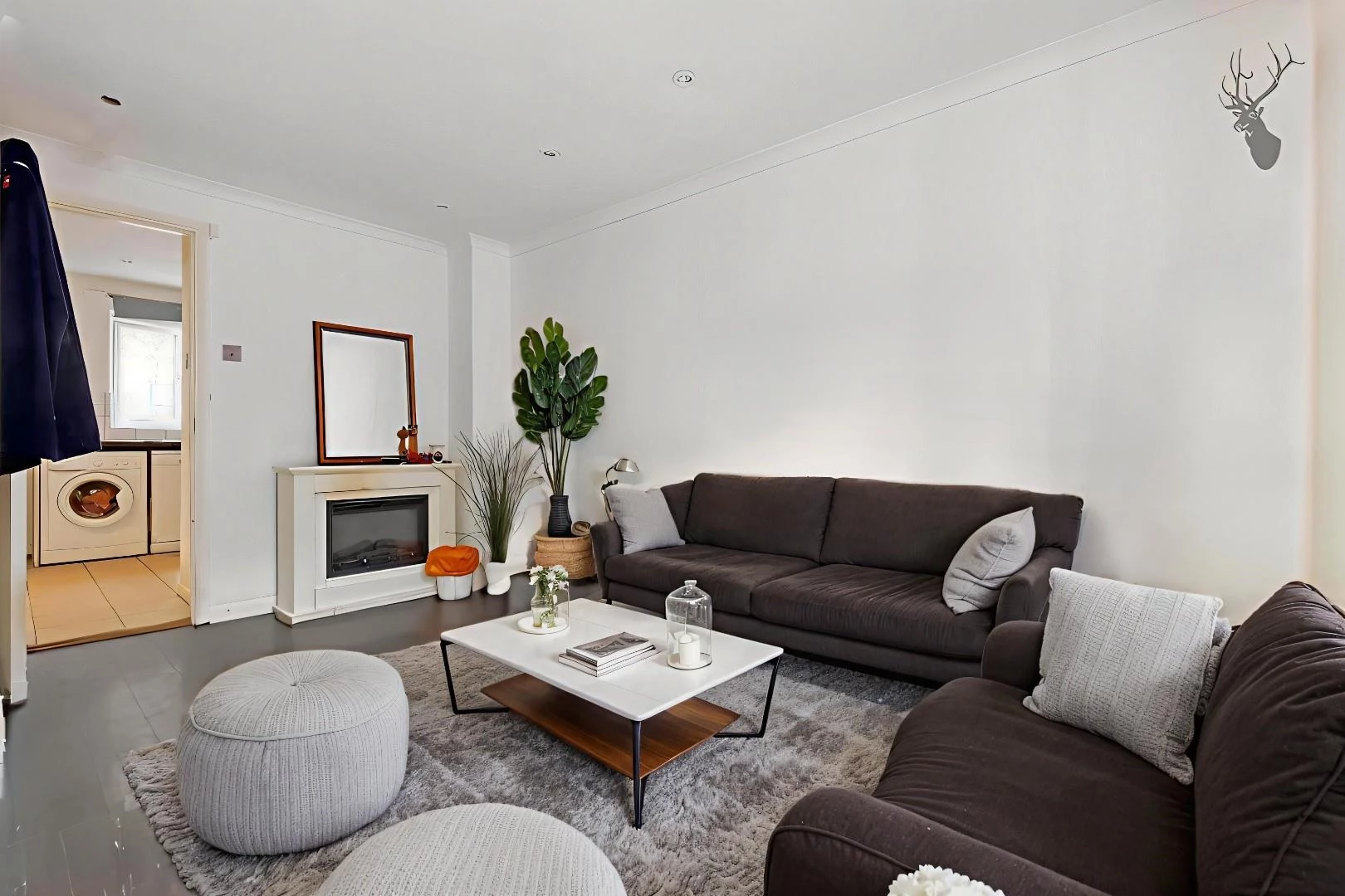 Sts6mLN7dUKsfOQHbyRmCg-Furniture-removed-0 - 30 (1