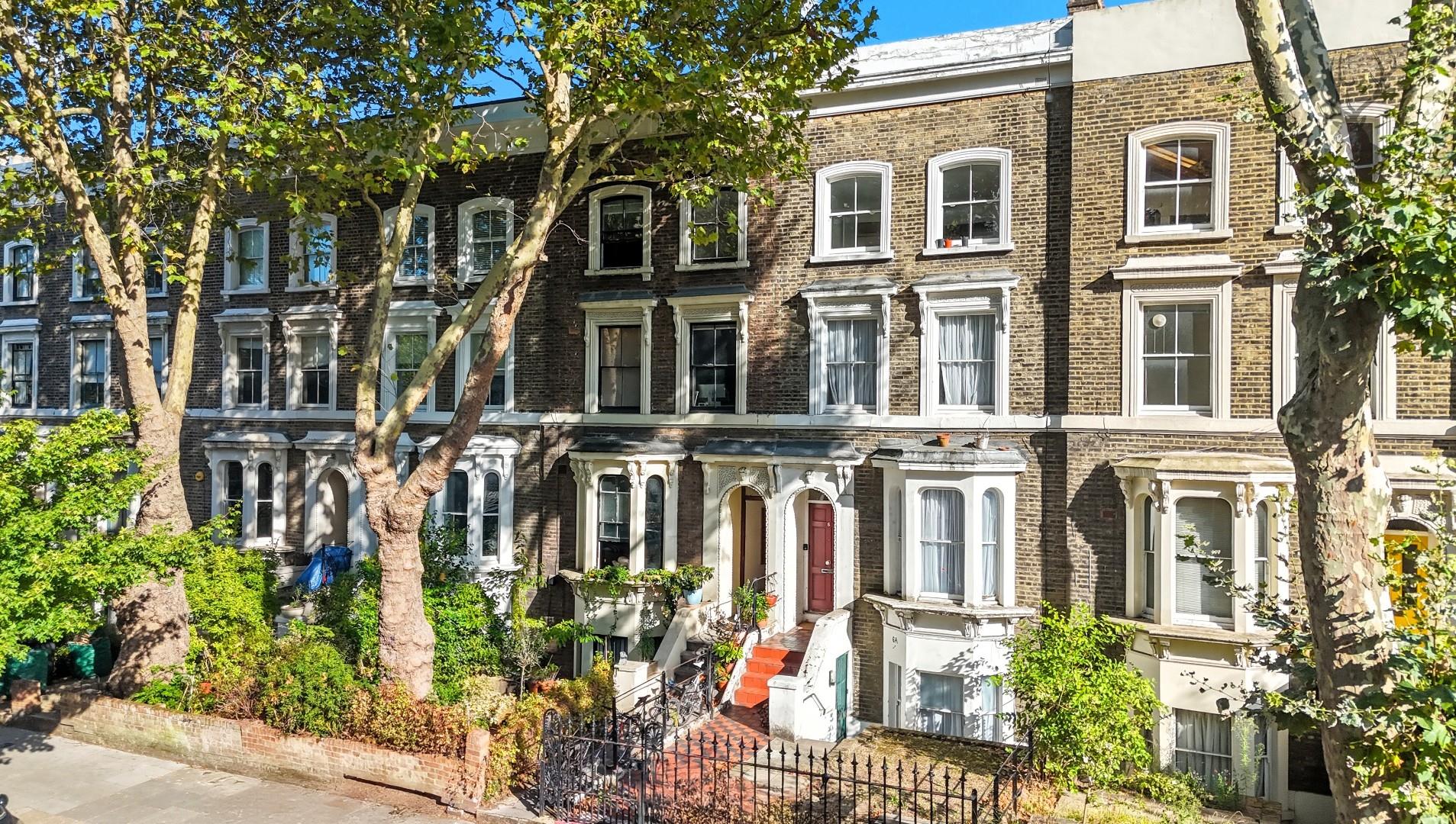 Similar Property: House in Bethnal Green