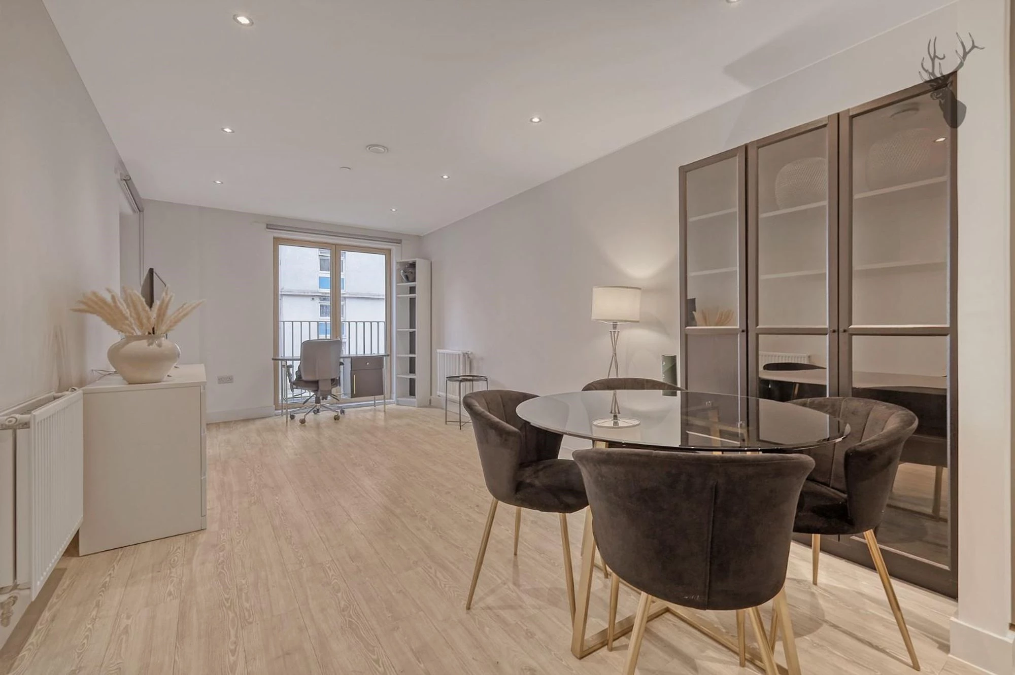 Property photo: Bromley High Street, Jolles House, E3
