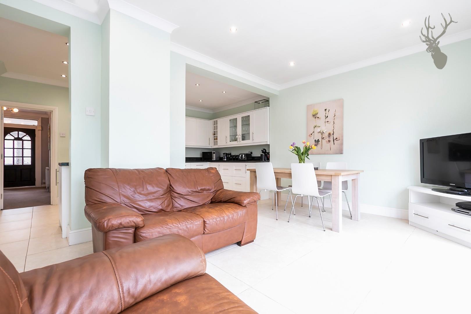 Property For Sale Bentley Drive, Ilford, IG2 4 Bedroom House