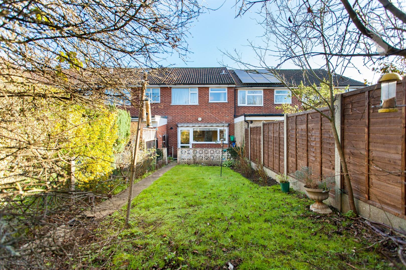 Property For Sale Bower Terrace, Epping, CM16 2 Bedroom House