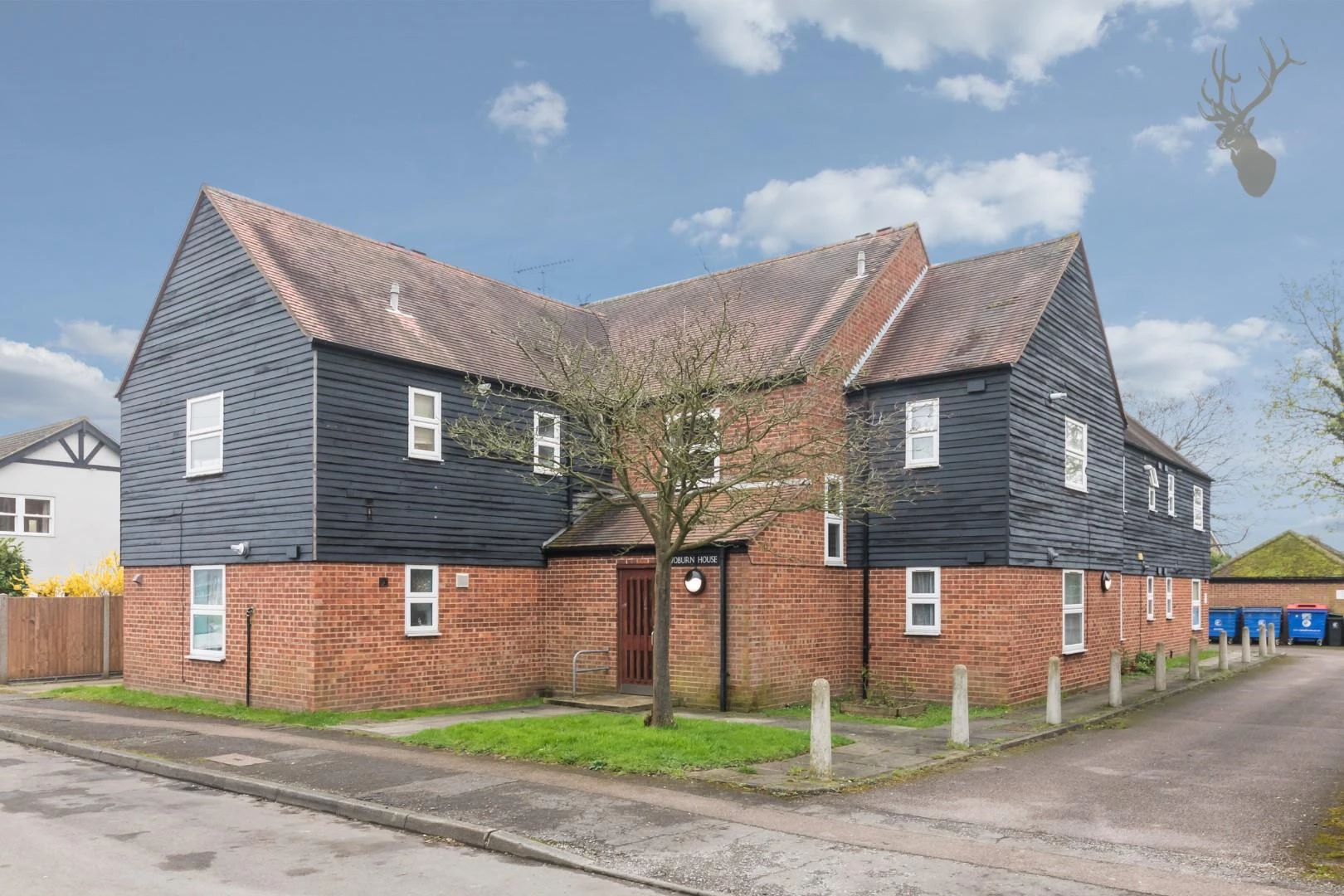 Property photo: Theydon Bois, Epping, CM16