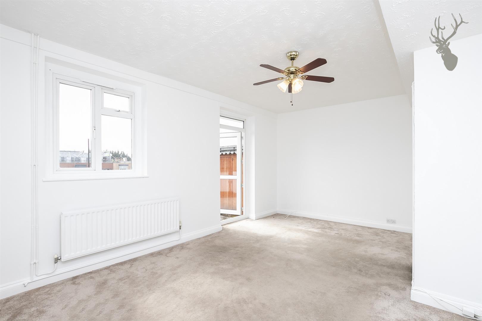 Property For Sale The Broadway, Debden, IG10 4 Bedroom Flat through