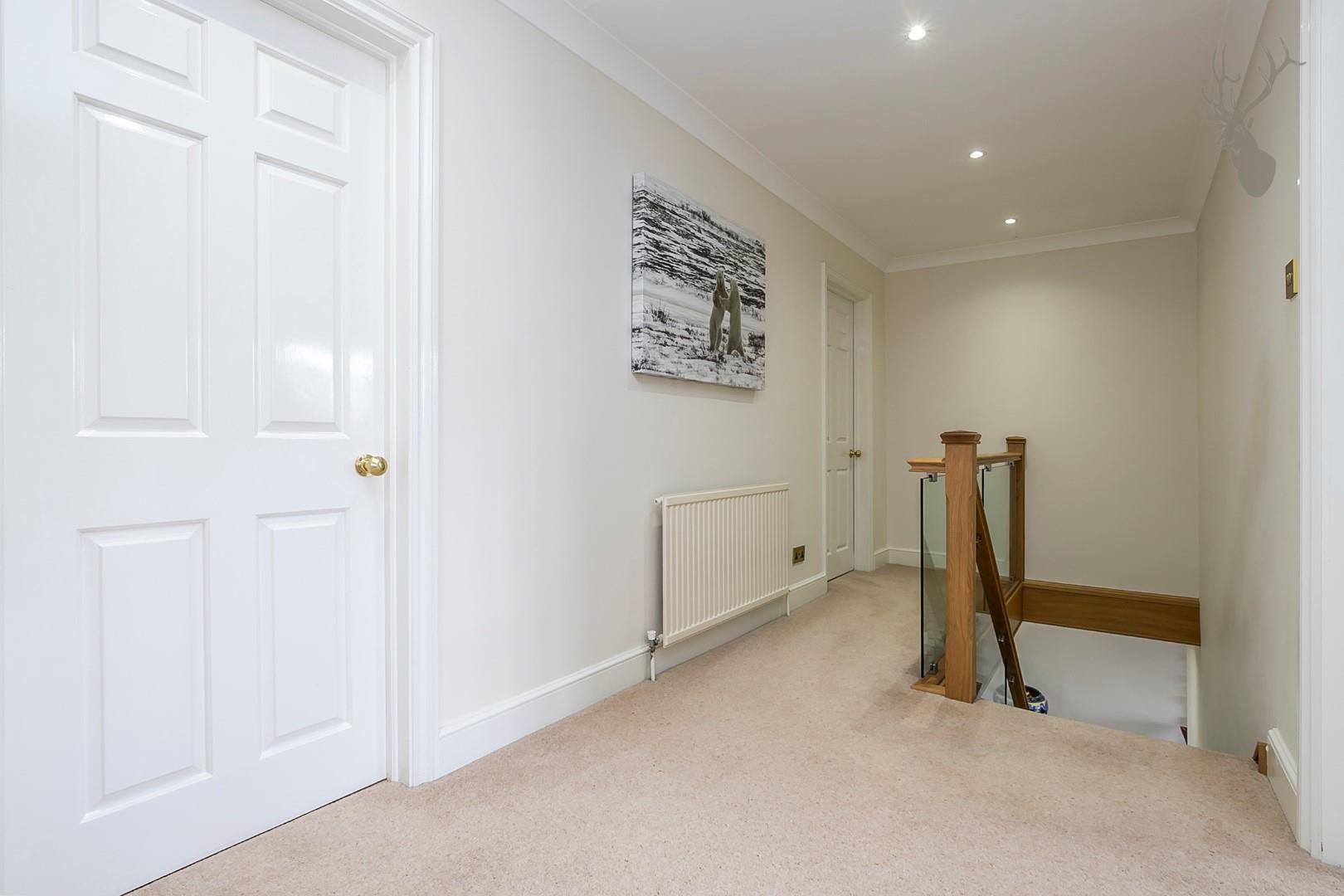 Property For Sale Theydon Park Road, Theydon Bois, CM16 5 Bedroom