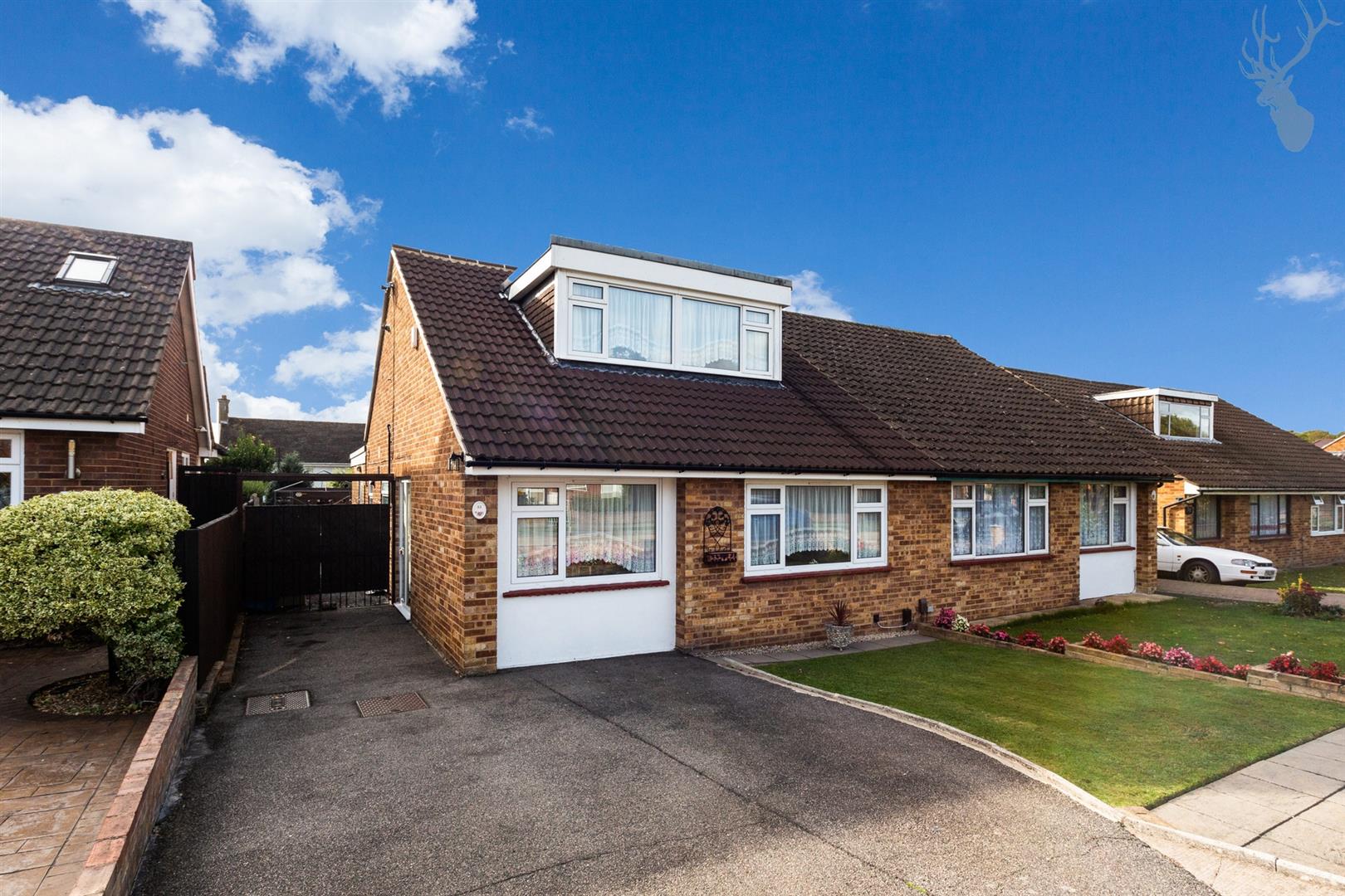 Property For Sale Hornbeam Road, Theydon Bois, CM16 3 Bedroom