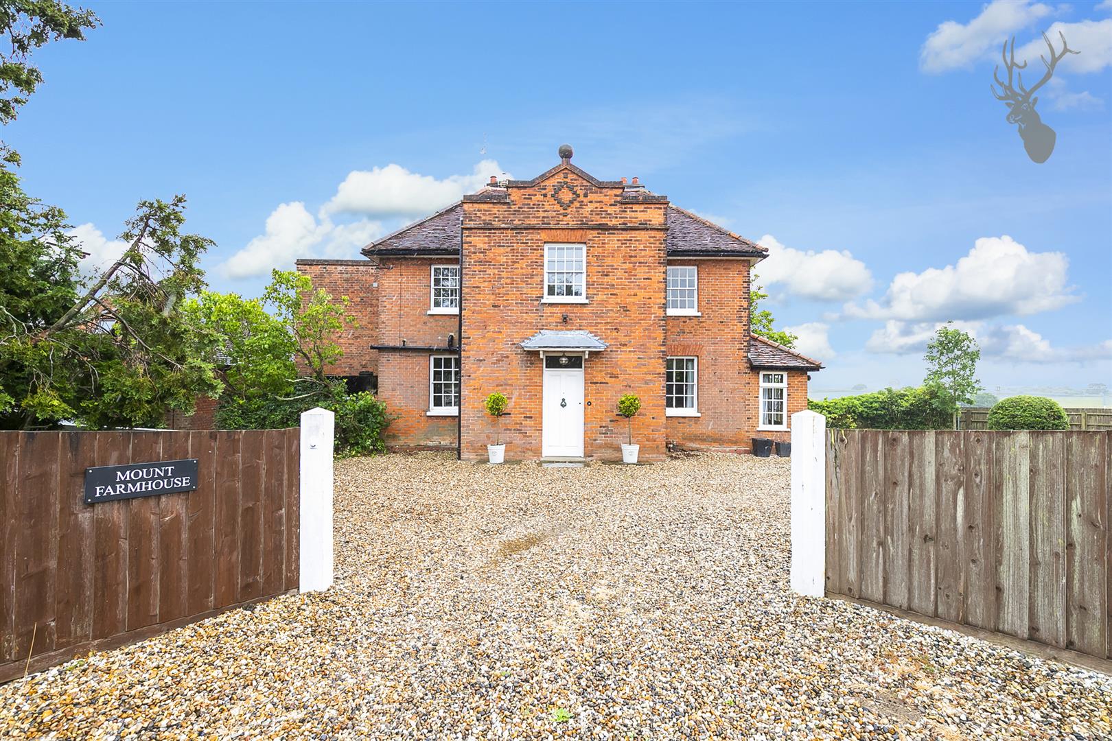 Similar Property: House - Detached in Theydon Mount