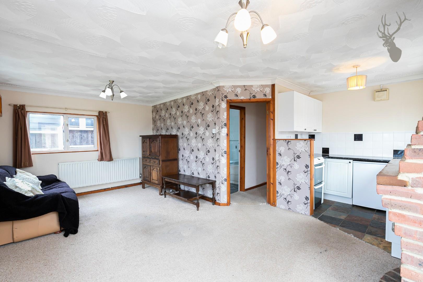 Property For Sale Curtis Mill Lane, Stapleford Abbotts, RM4 2 Bedroom