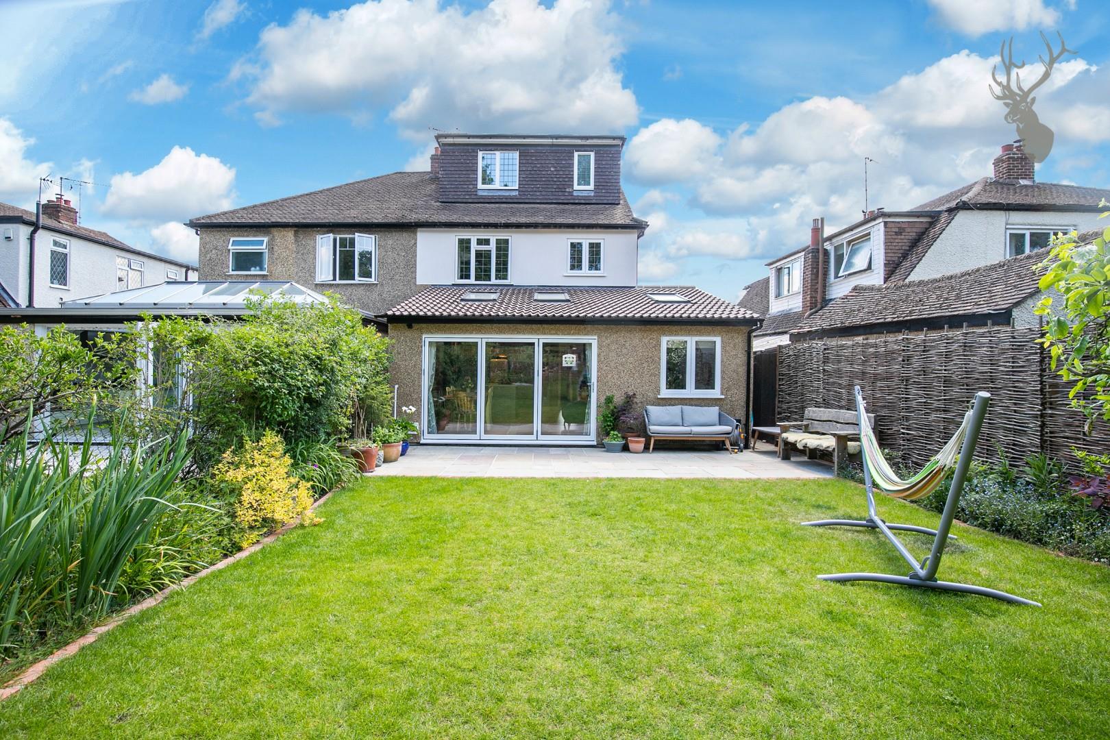 Property For Sale Woodland Way, Theydon Bois, CM16 4 Bedroom House