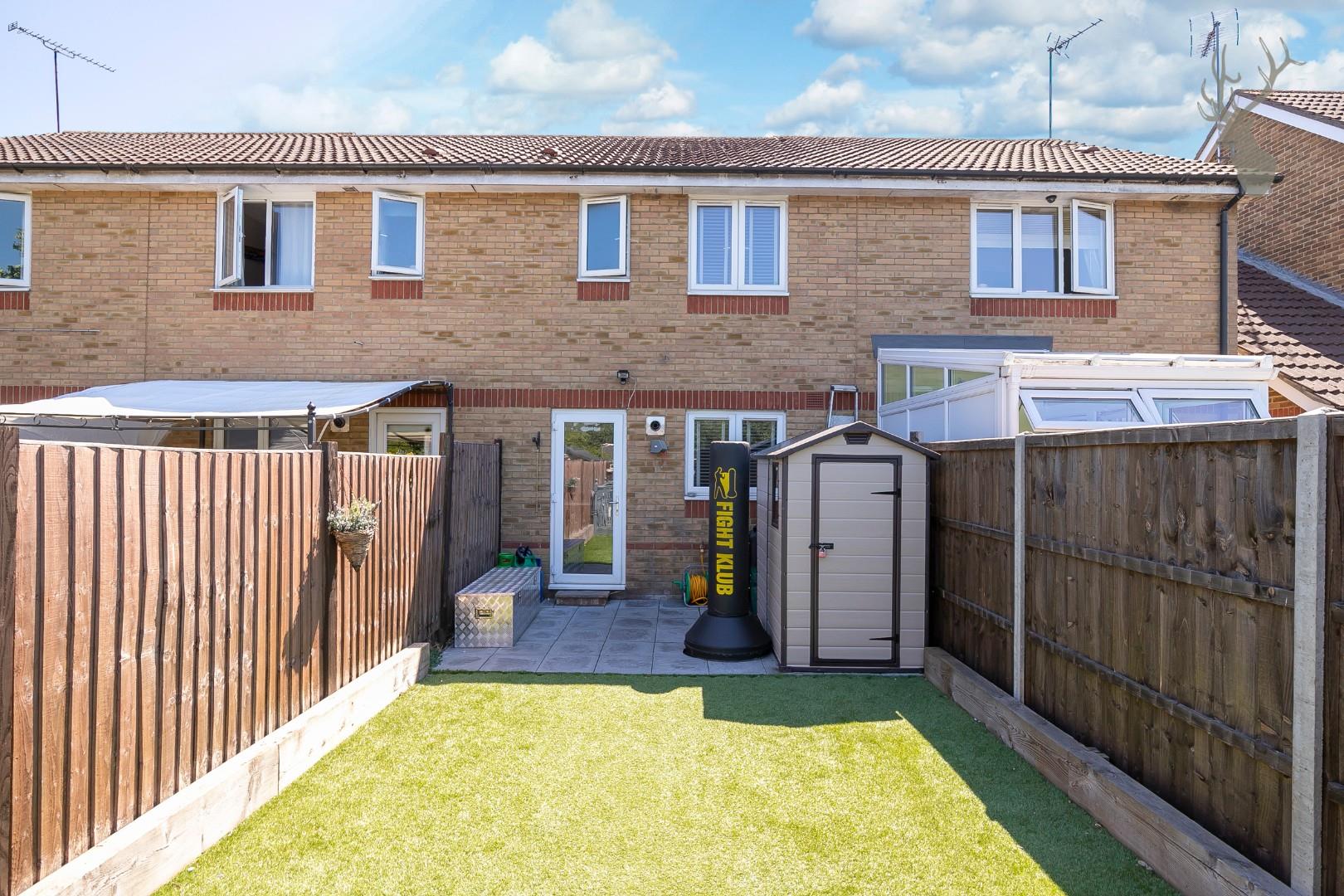 Property For Sale The Gardiners, Harlow, CM17 2 Bedroom House