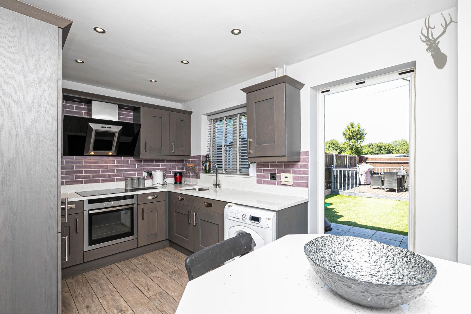 Property For Sale The Gardiners, Harlow, CM17 2 Bedroom House