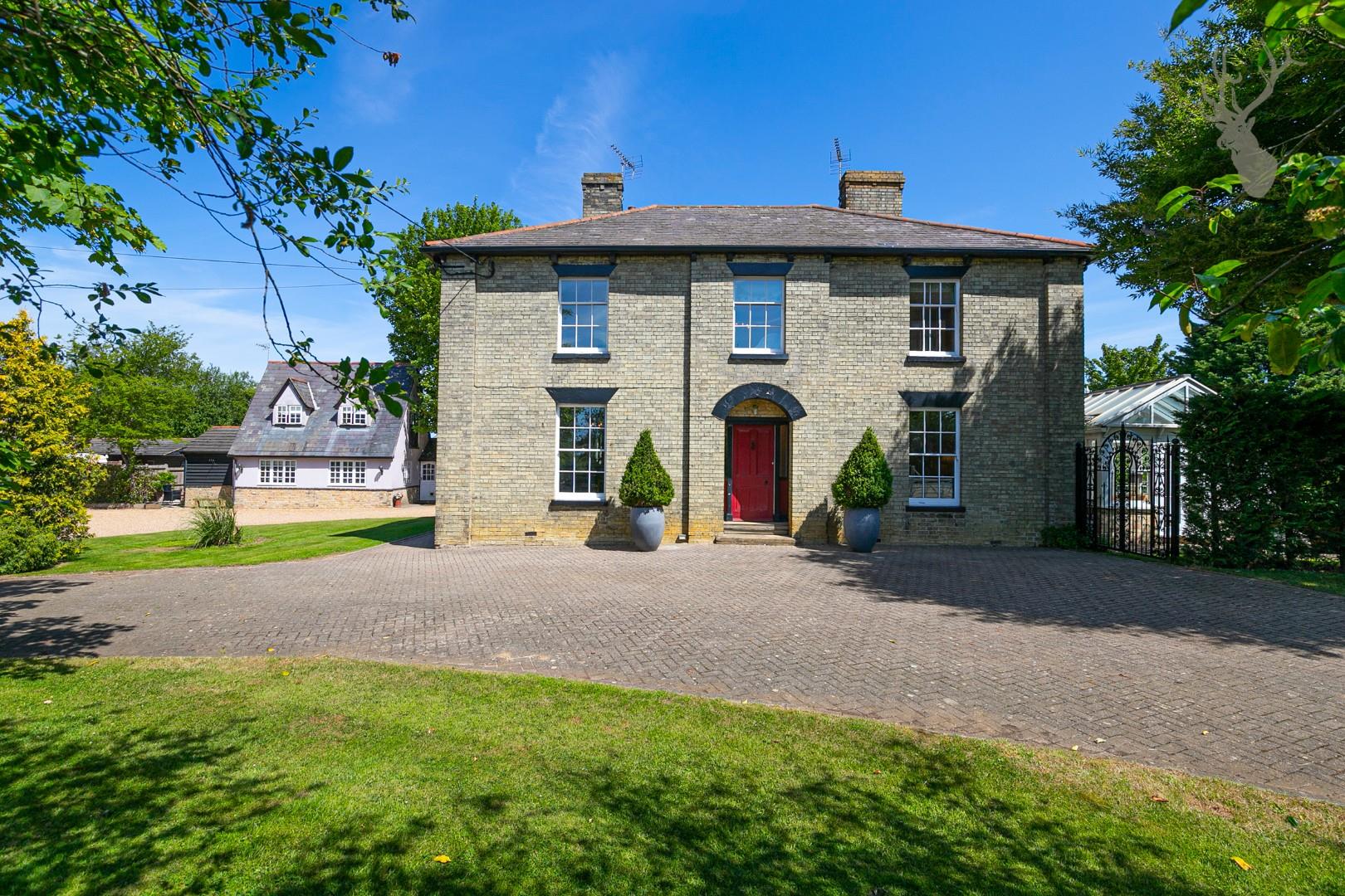 Property For Sale Gaunts End, Elsenham, CM22 5 Bedroom House