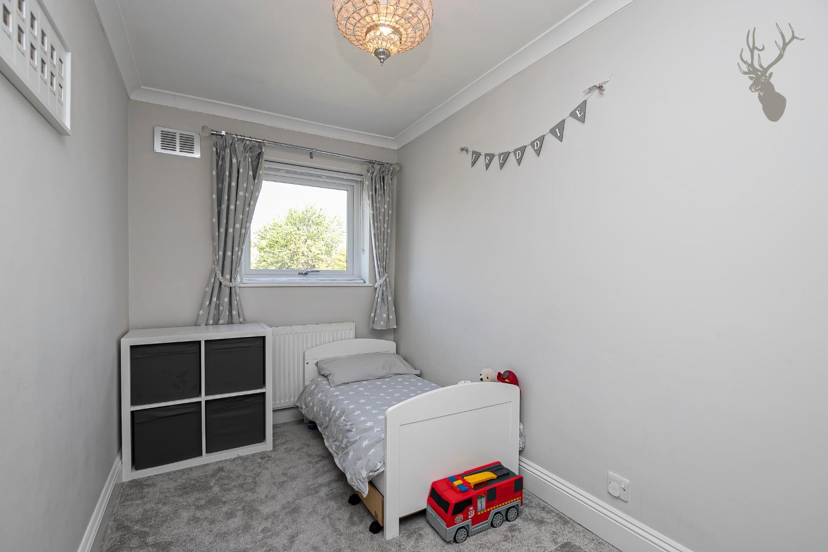 Property For Sale Highfield Green, Epping, CM16 3 Bedroom House