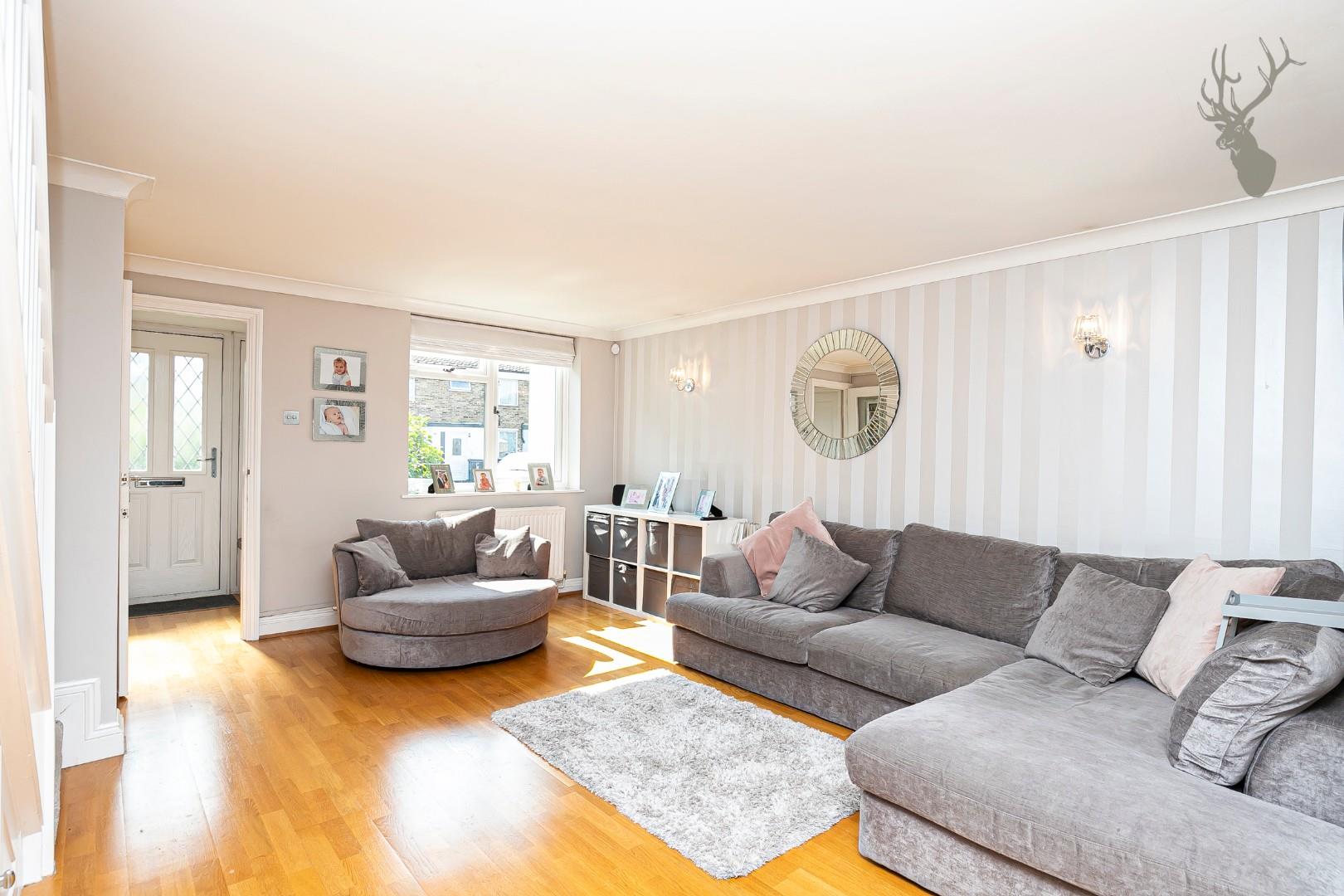 Property For Sale Highfield Green, Epping, CM16 3 Bedroom House