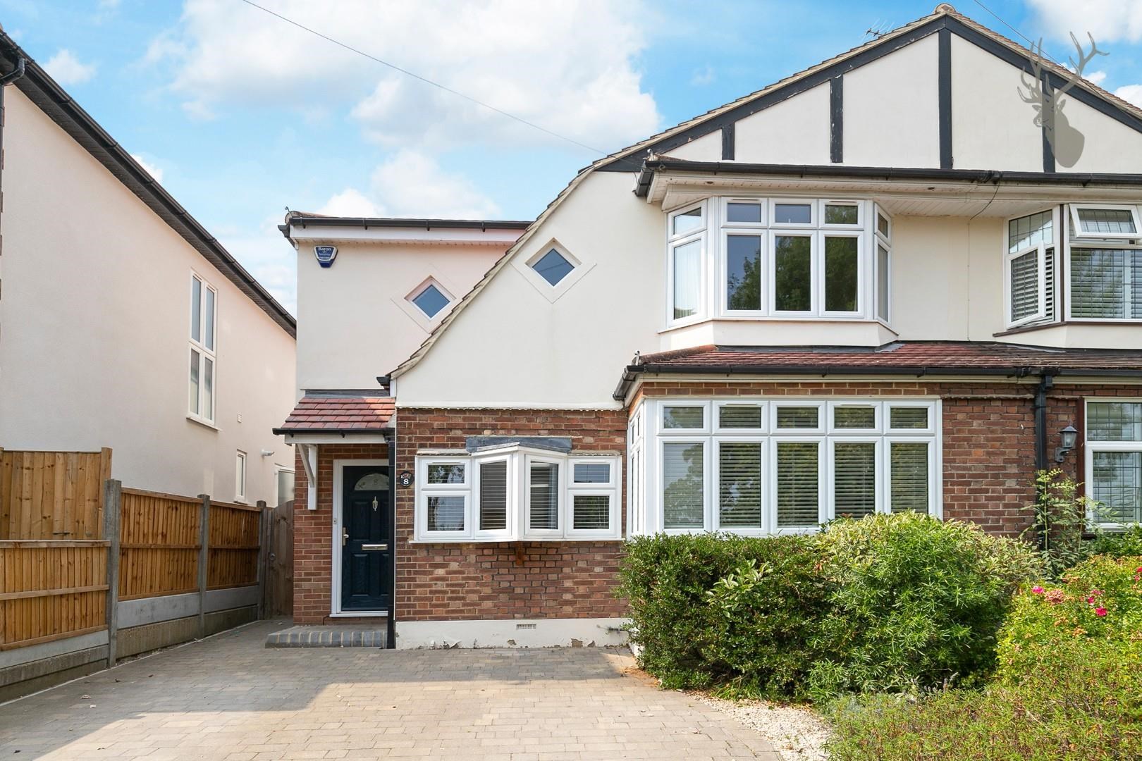 Property For Sale Heath Drive, Theydon Bois, CM16 3 Bedroom House