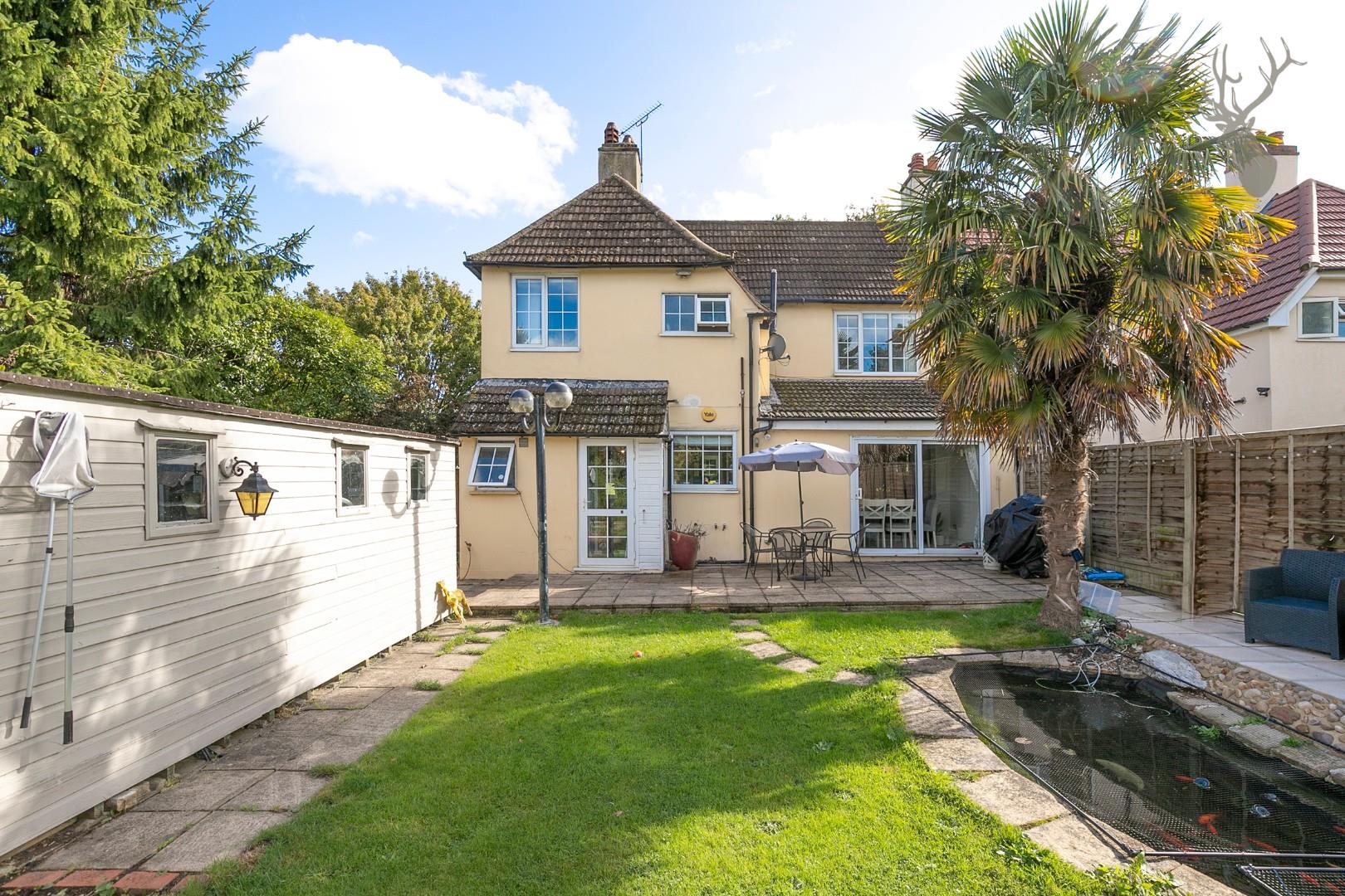 Property For Sale Hoe Lane, Abridge, RM4 3 Bedroom House Semi