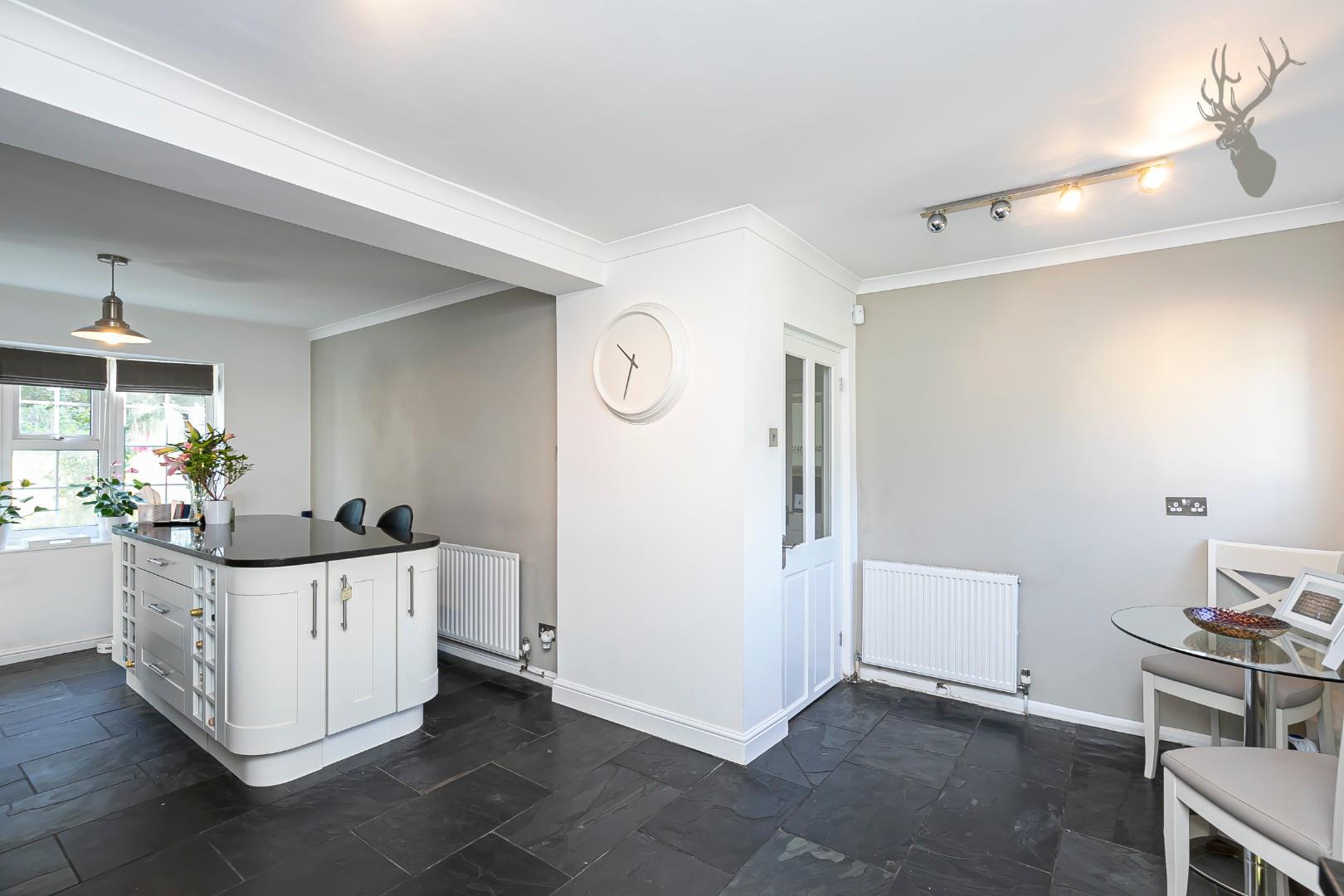 Property For Sale Hoe Lane, Abridge, RM4 3 Bedroom House Semi