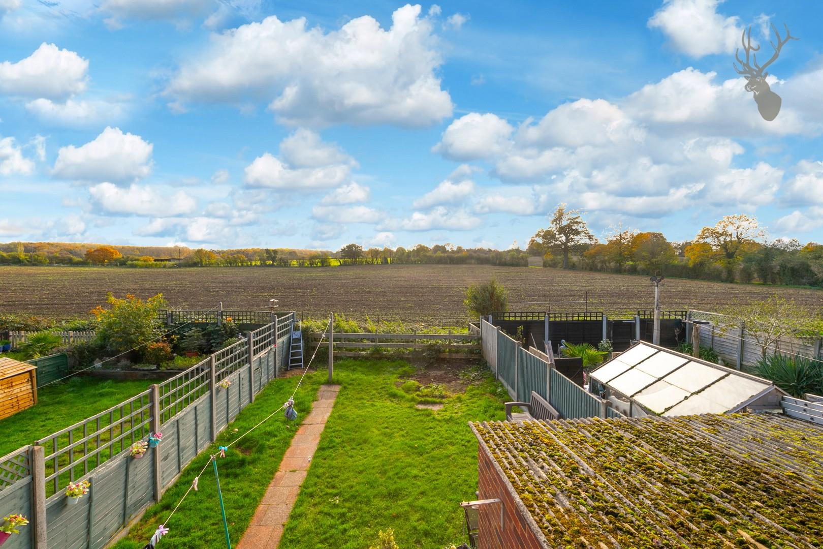 Property For Sale Alderwood Drive, Abridge, RM4 3 Bedroom House