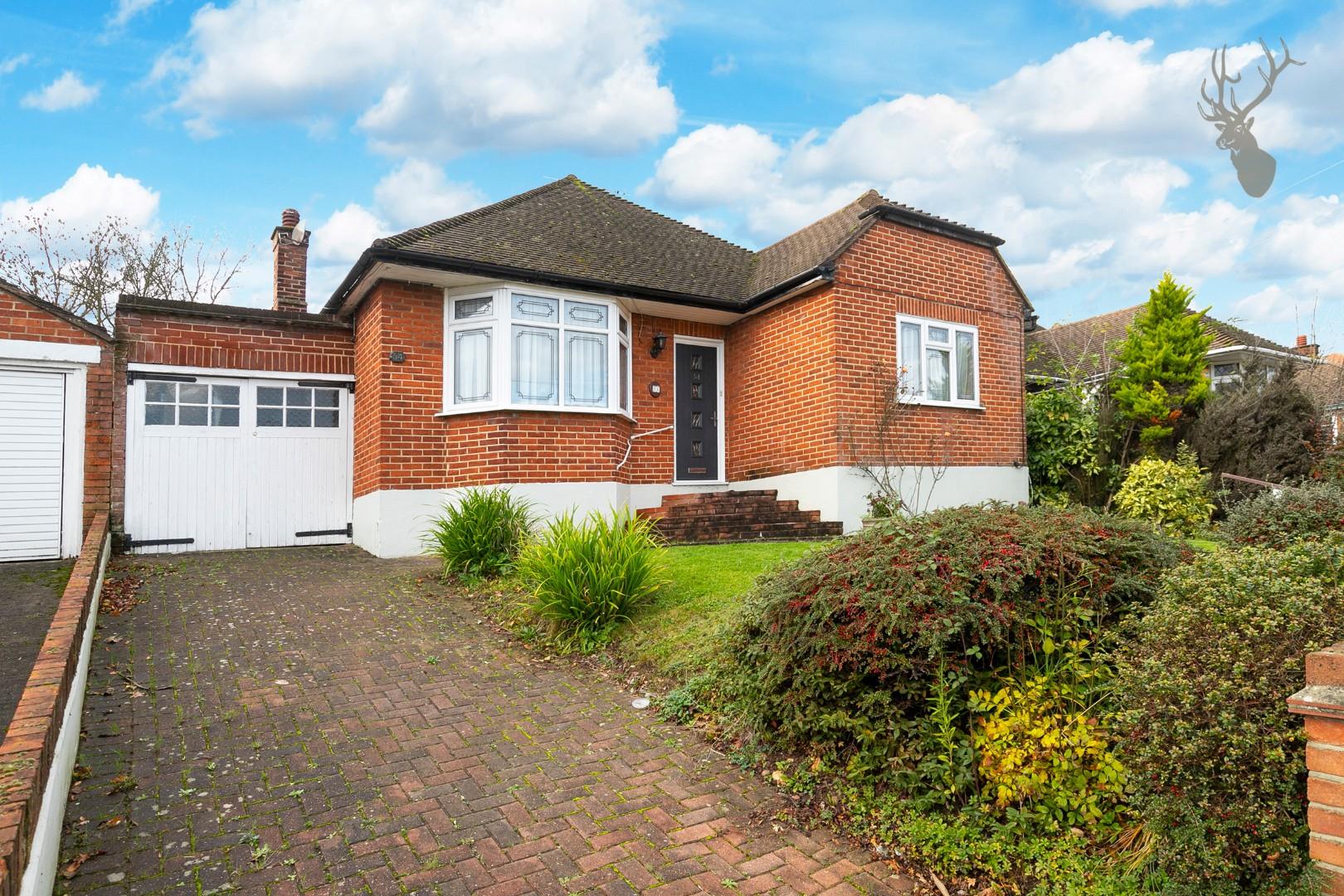 Similar Property: Chalet Bungalow - Detached in Chigwell