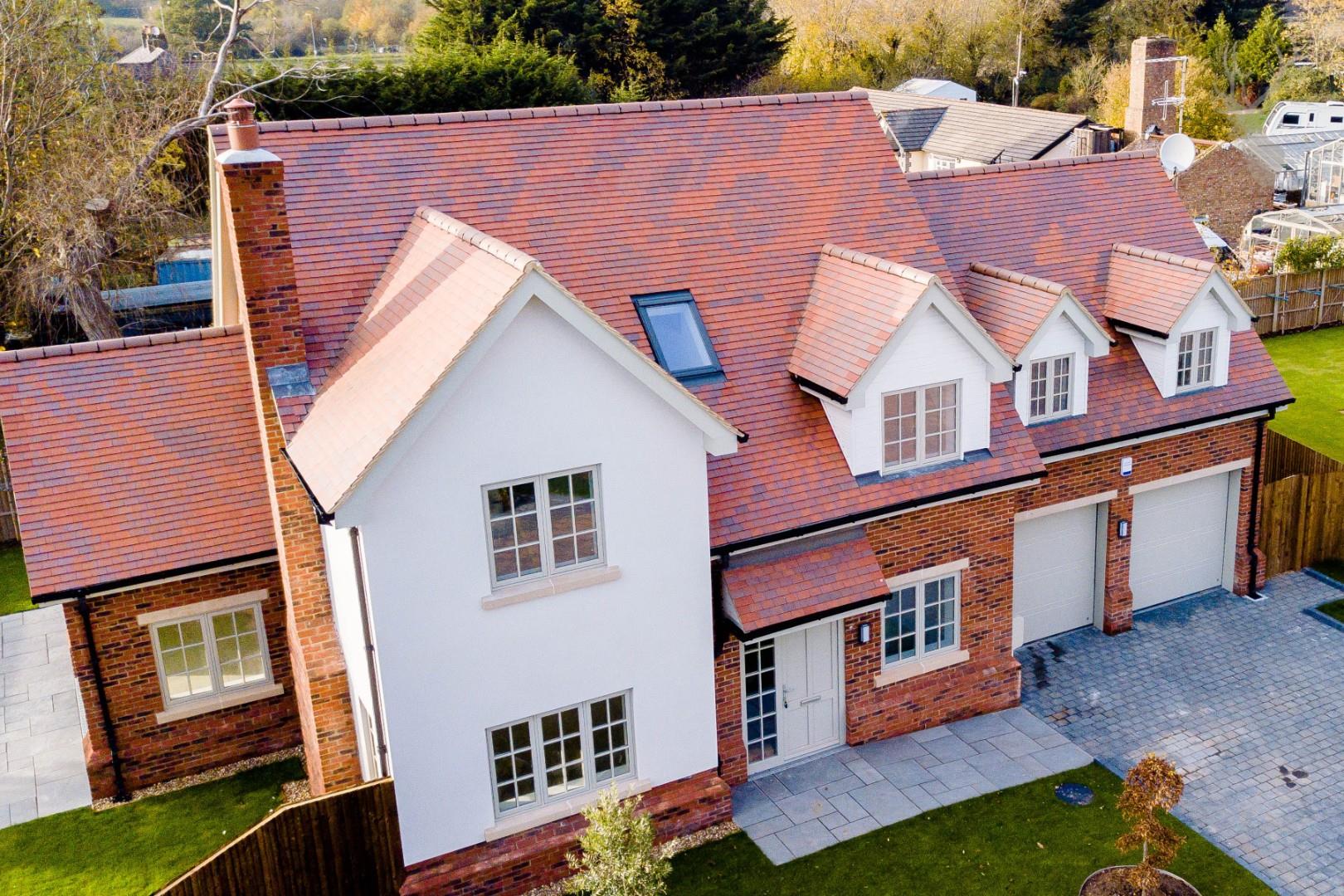 Property For Sale Avey Lane, Waltham Abbey, EN9 5 Bedroom House