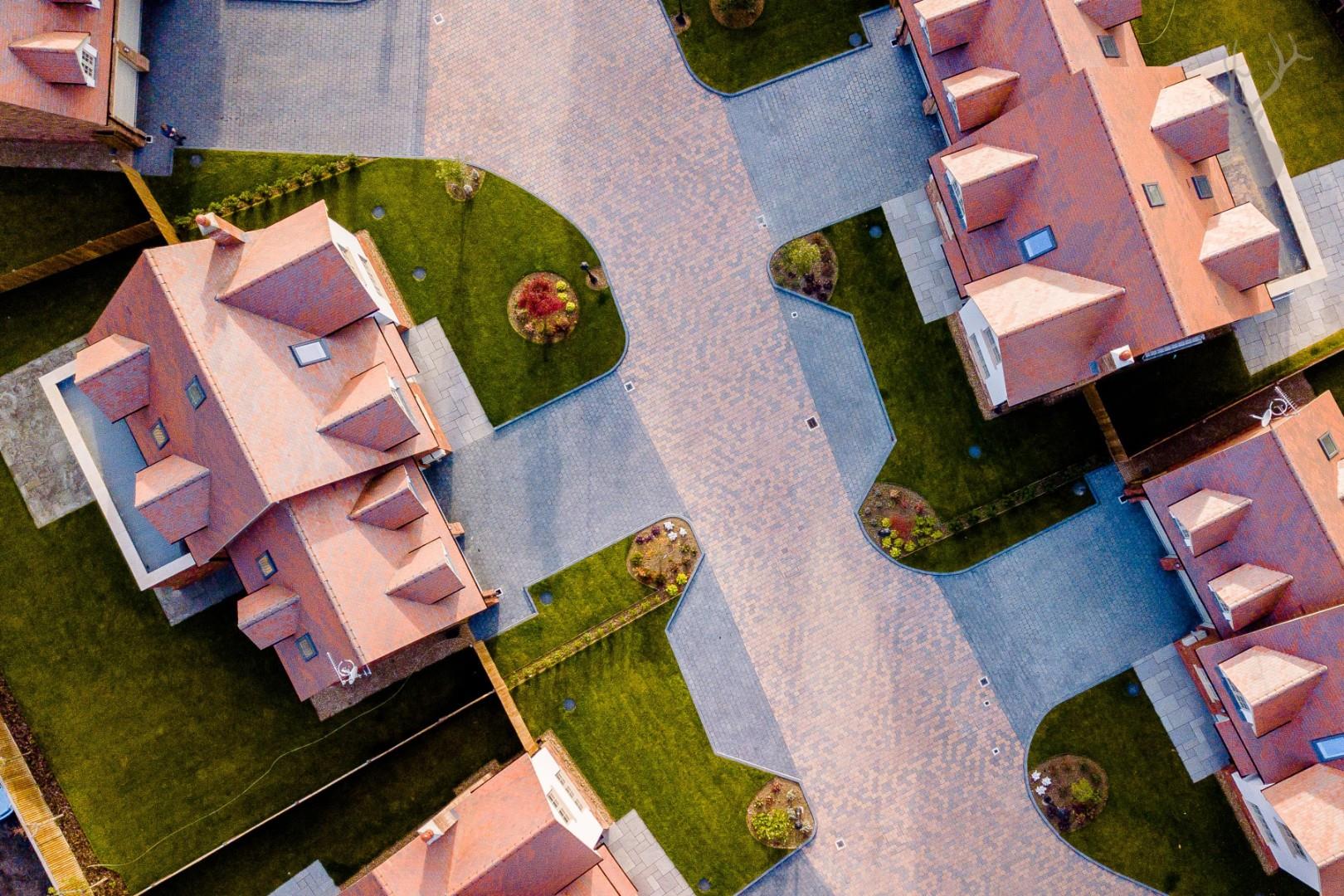 Property For Sale Avey Lane, Waltham Abbey, EN9 5 Bedroom House