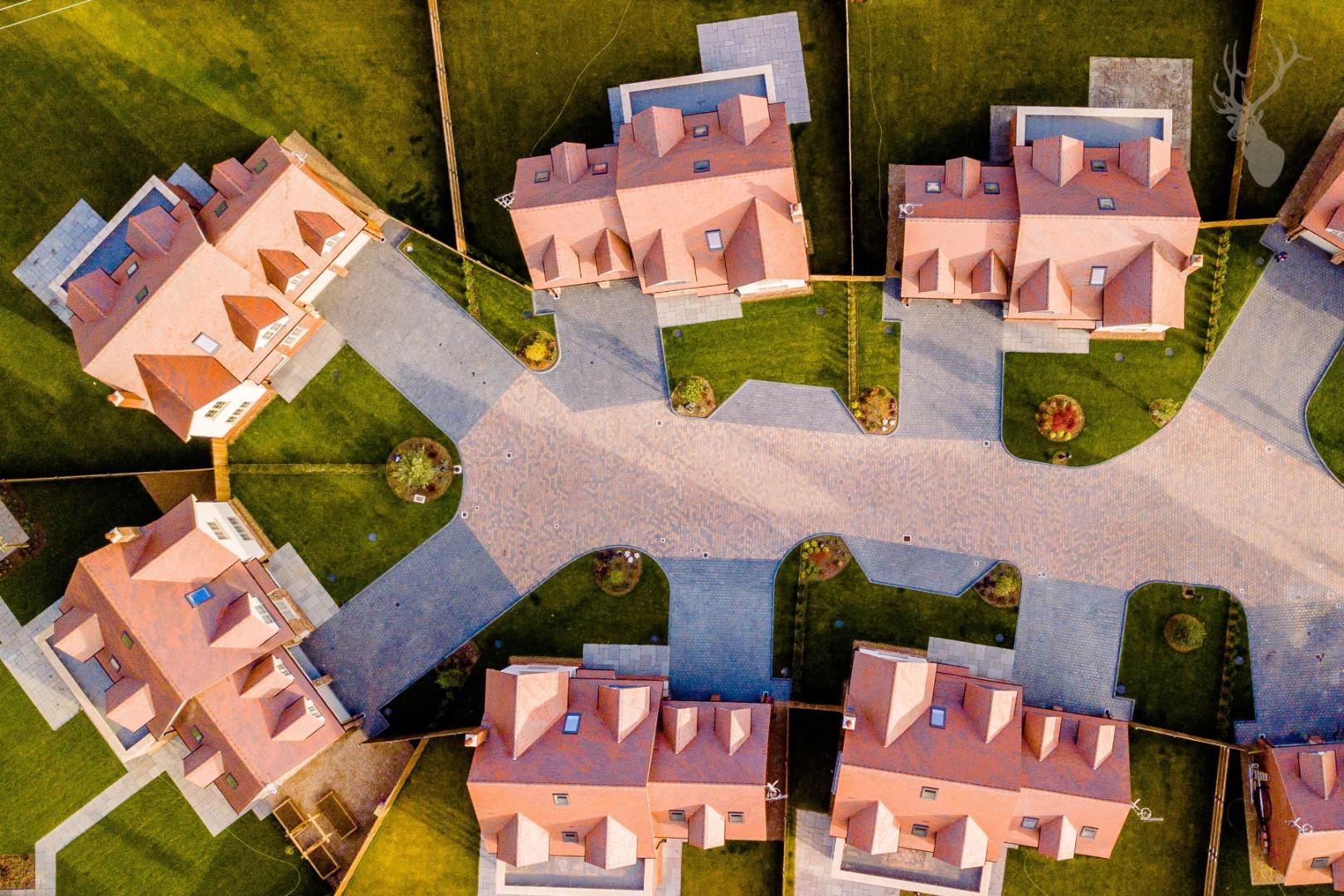 Property For Sale Avey Lane, Waltham Abbey, EN9 5 Bedroom House