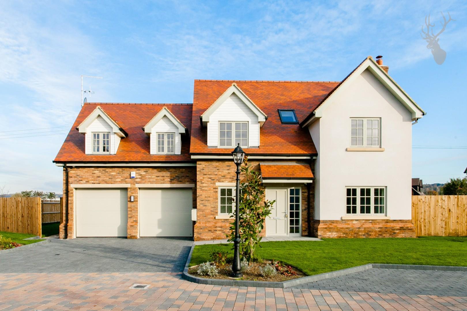 Property For Sale Avey Lane, Waltham Abbey, EN9 5 Bedroom House