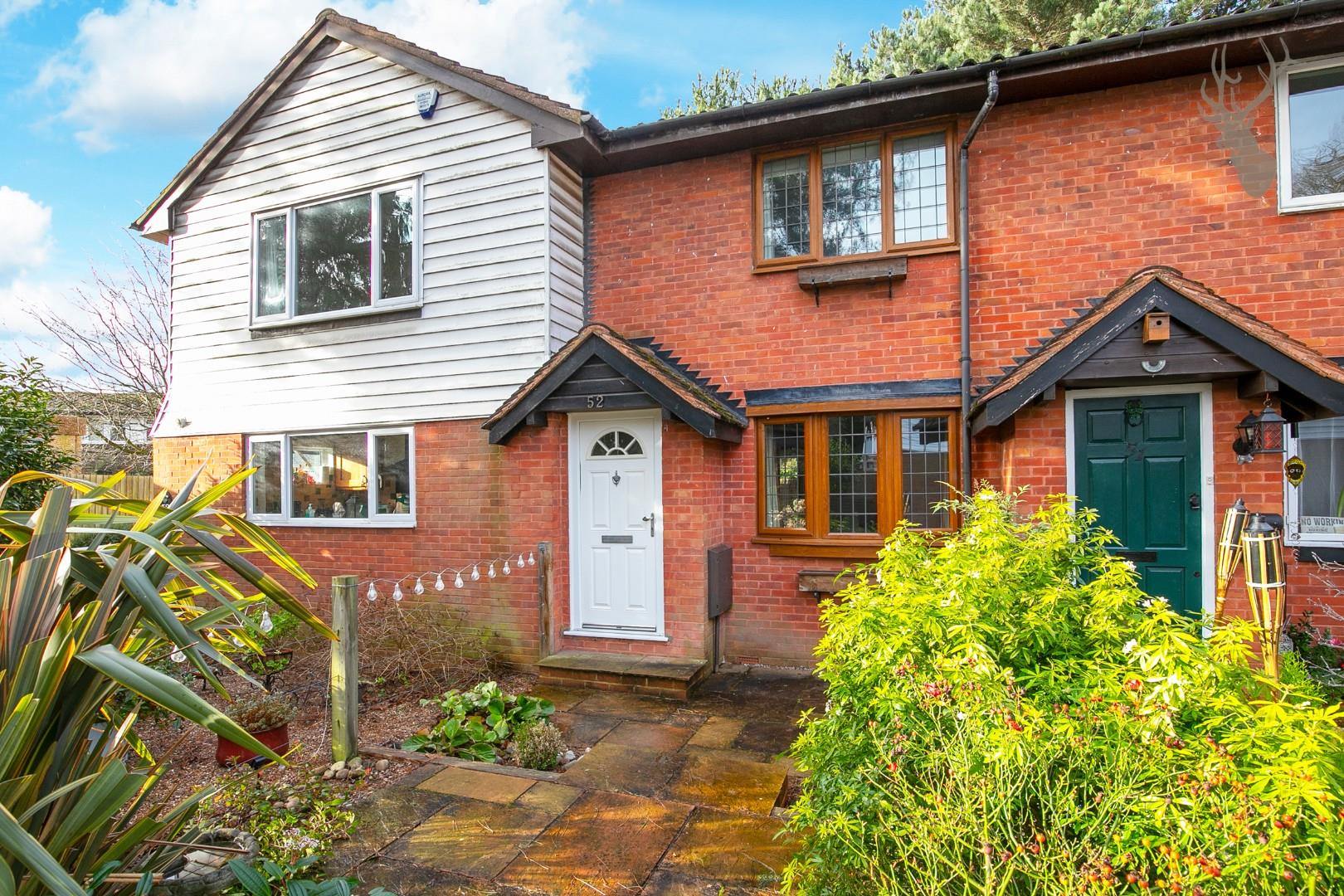 Property For Sale Garnon Mead, Coopersale, CM16 2 Bedroom House