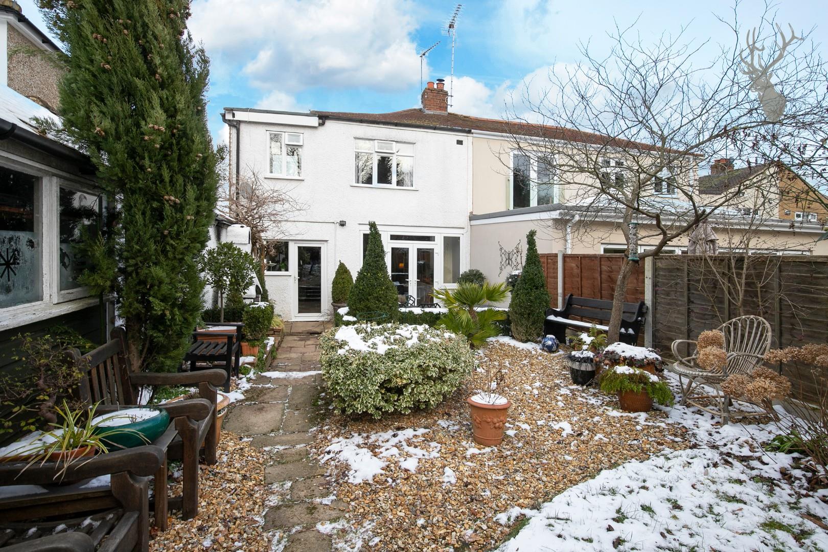 Property For Sale Crescent, Theydon Bois, CM16 4 Bedroom House