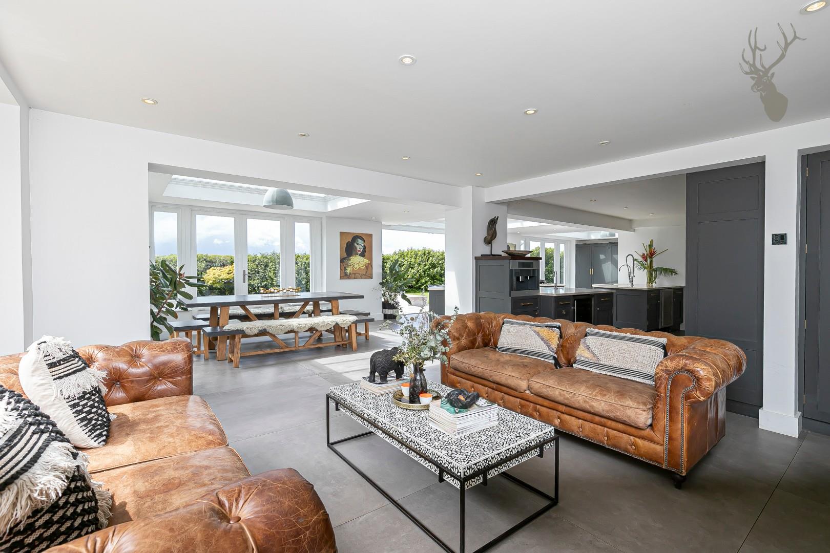 Property For Sale Crown Hill, Upshire, EN9 5 Bedroom House Detached