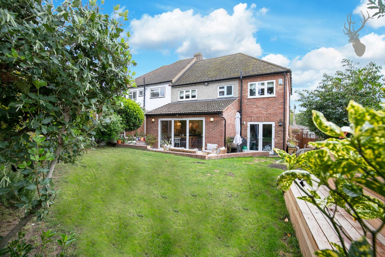 Property For Sale Centre Drive, Epping, CM16 4 Bedroom House Semi