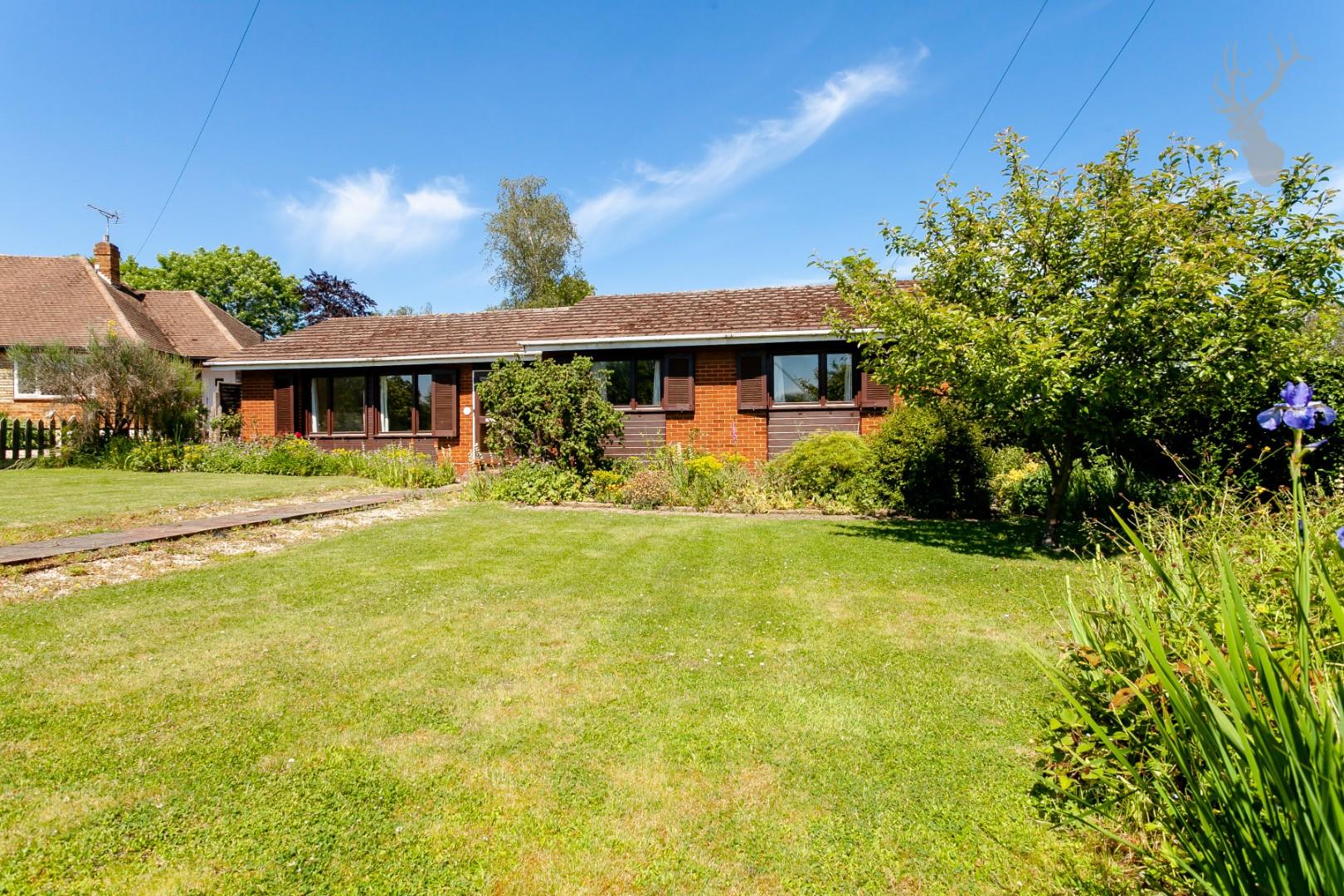 Property For Sale Coppice Row, Theydon Bois, CM16 3 Bedroom Bungalow