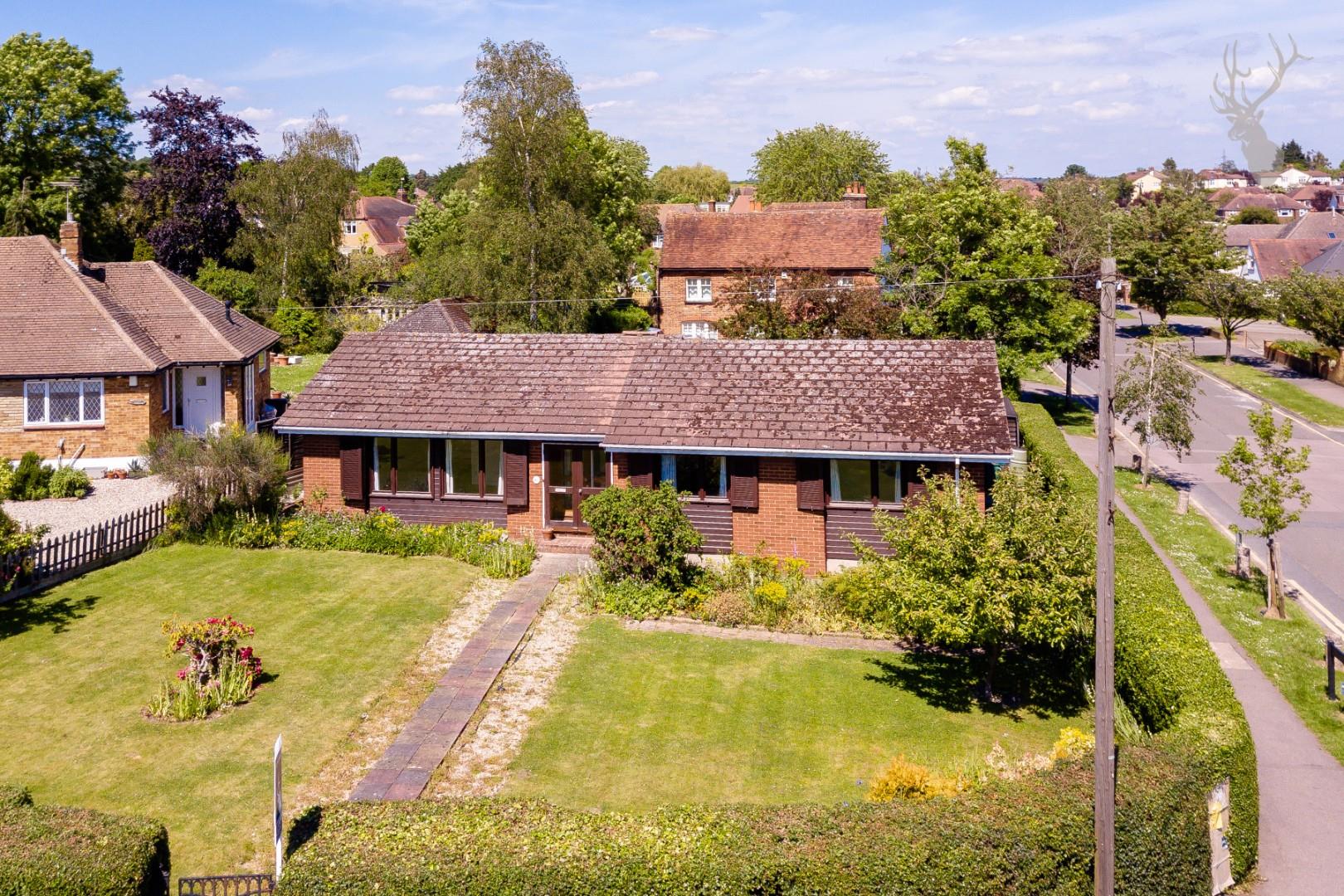 Property For Sale Coppice Row, Theydon Bois, CM16 3 Bedroom Bungalow