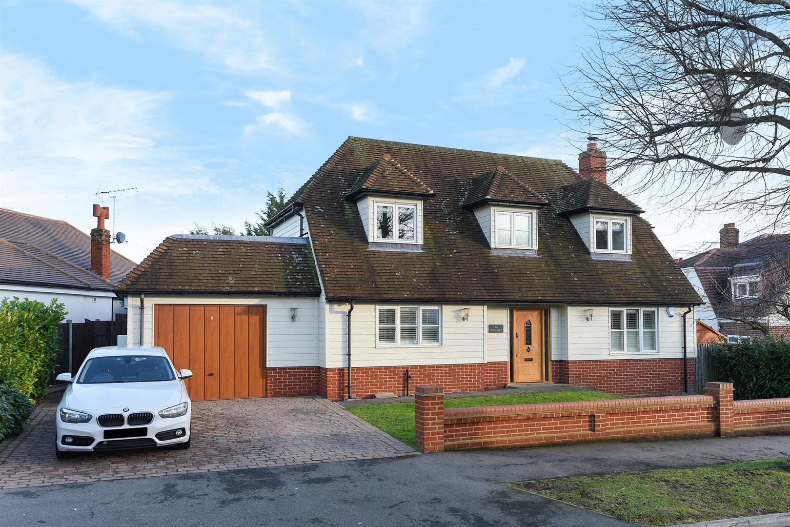 Property For Sale Woodland Way, Theydon Bois, CM16 4 Bedroom House