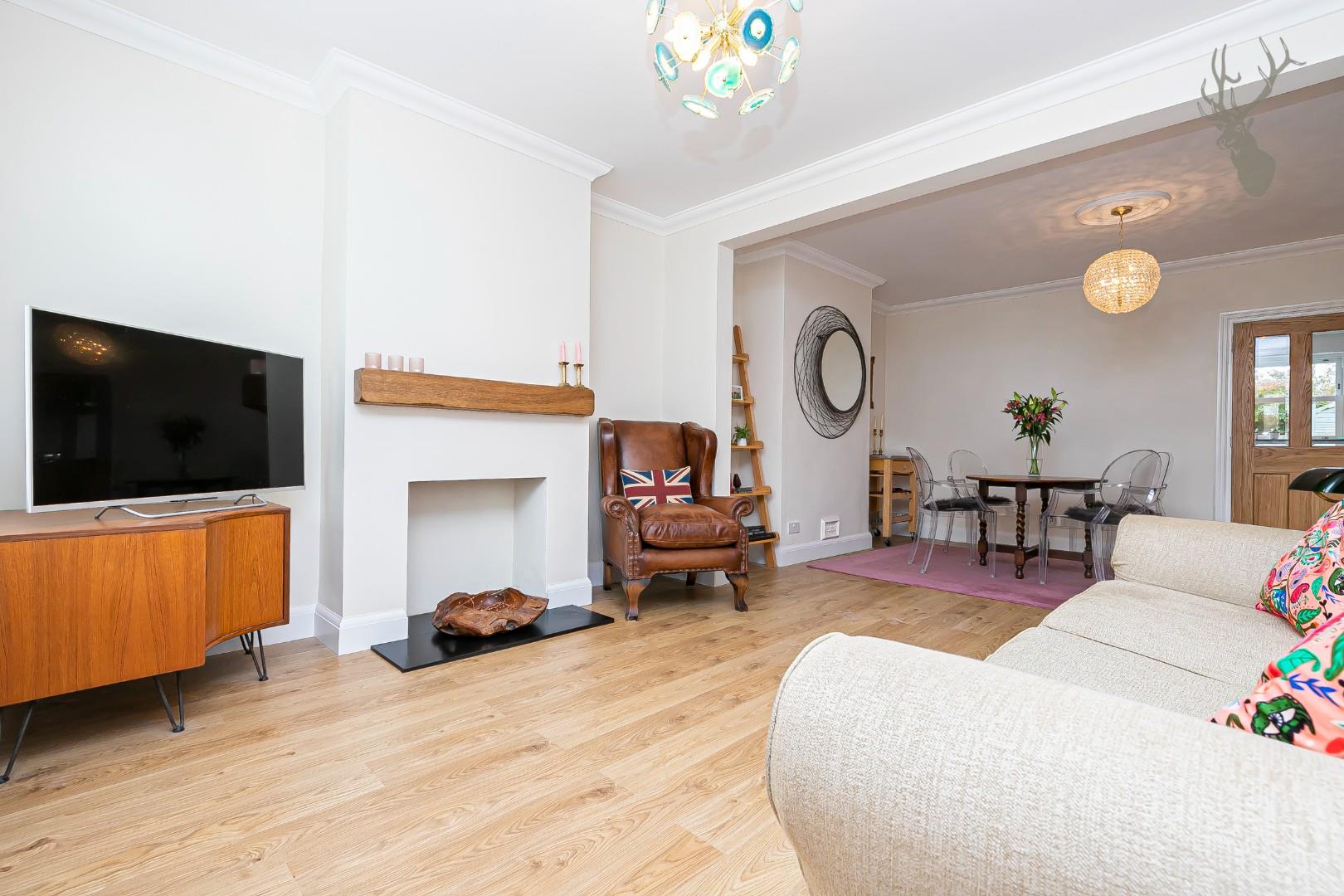 Property For Sale St. Johns Road, Epping, CM16 2 Bedroom House Semi