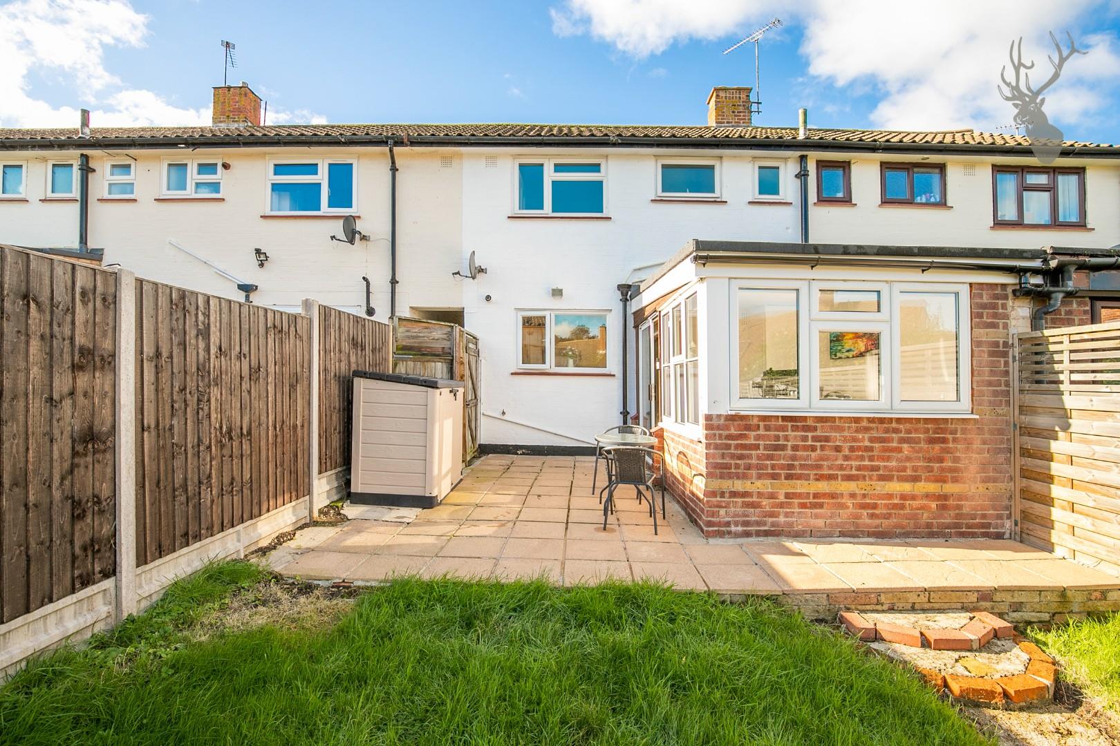 Property For Sale Green Glade, Theydon Bois, CM16 3 Bedroom House