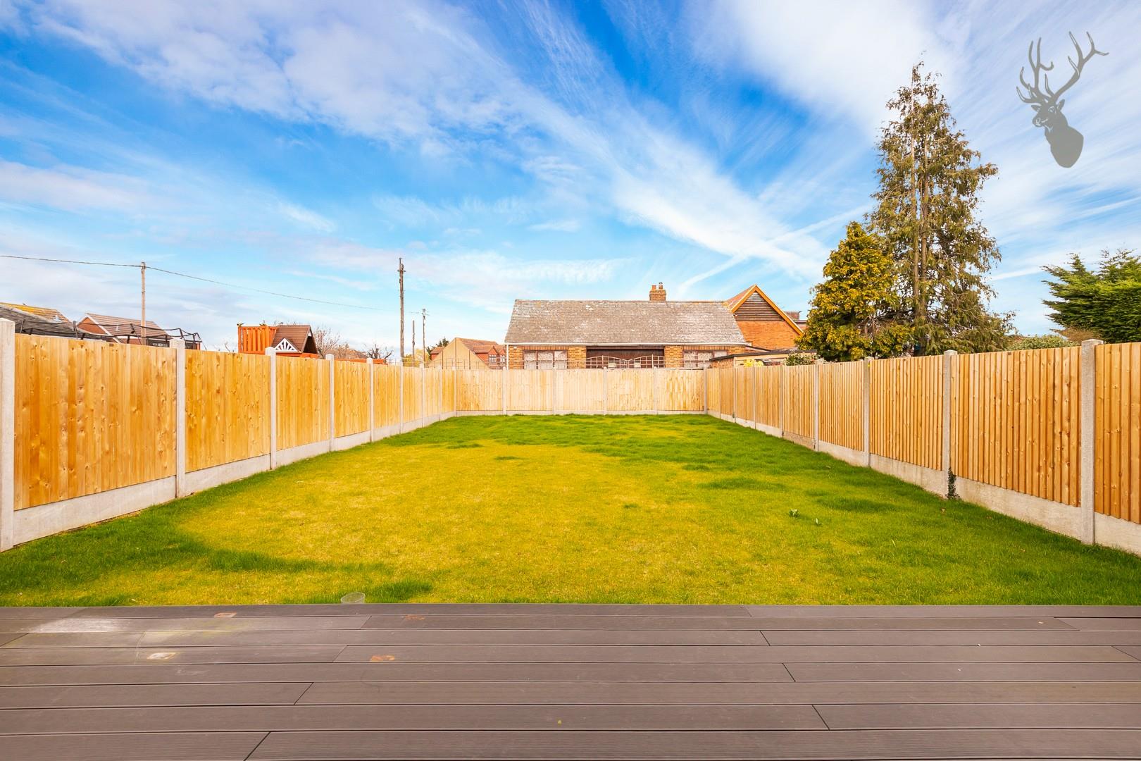 Property To Rent Farm Road, Rainham, RM13 4 Bedroom House through