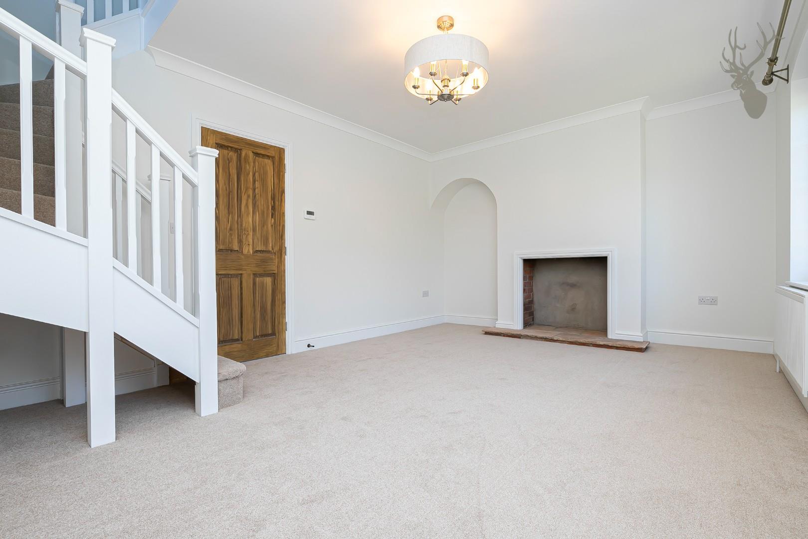 Property To Rent Stapleford Road, Stapleford Tawney, RM4 3 Bedroom