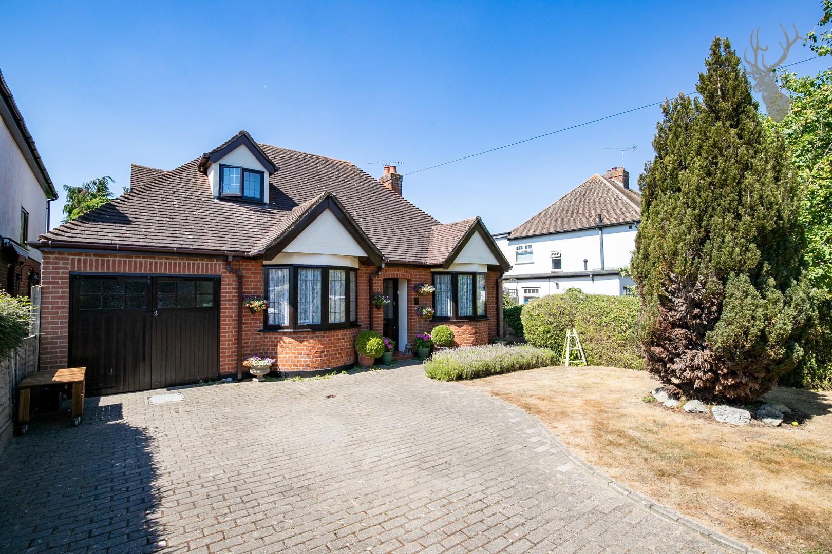 Similar Property: Chalet Bungalow - Detached in North Weald