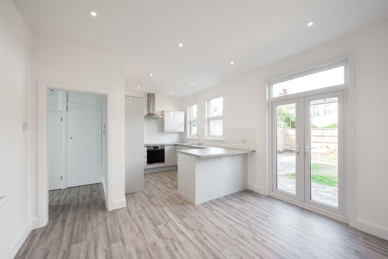 Property To Rent Hamstel Road, SouthendOnSea, SS2 3 Bedroom House