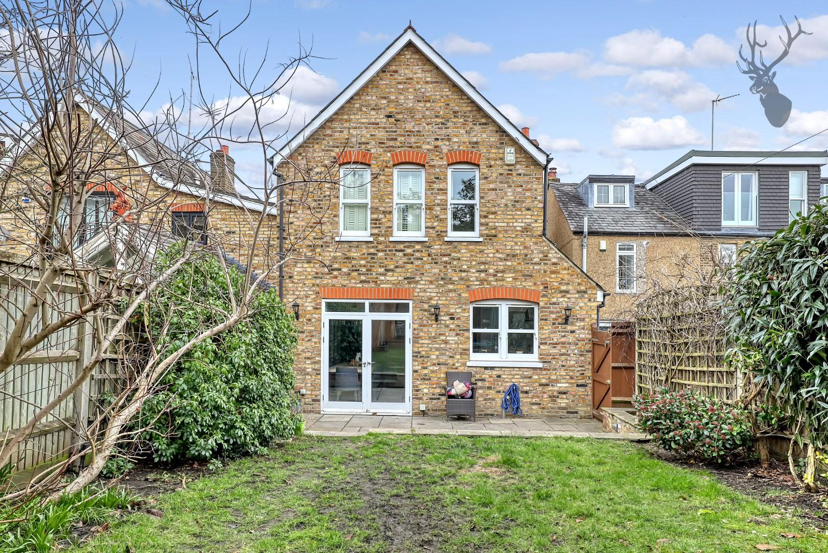 Property For Sale Forest Road, Loughton, IG10 4 Bedroom House