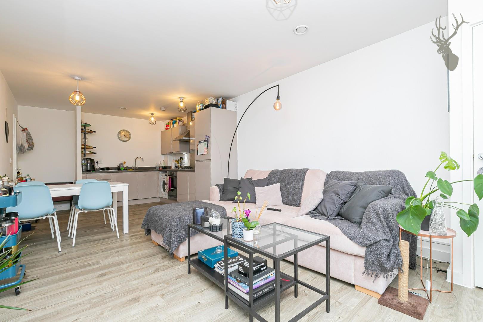 Property For Sale Marine Crescent, Ilford, IG6 2 Bedroom Apartment