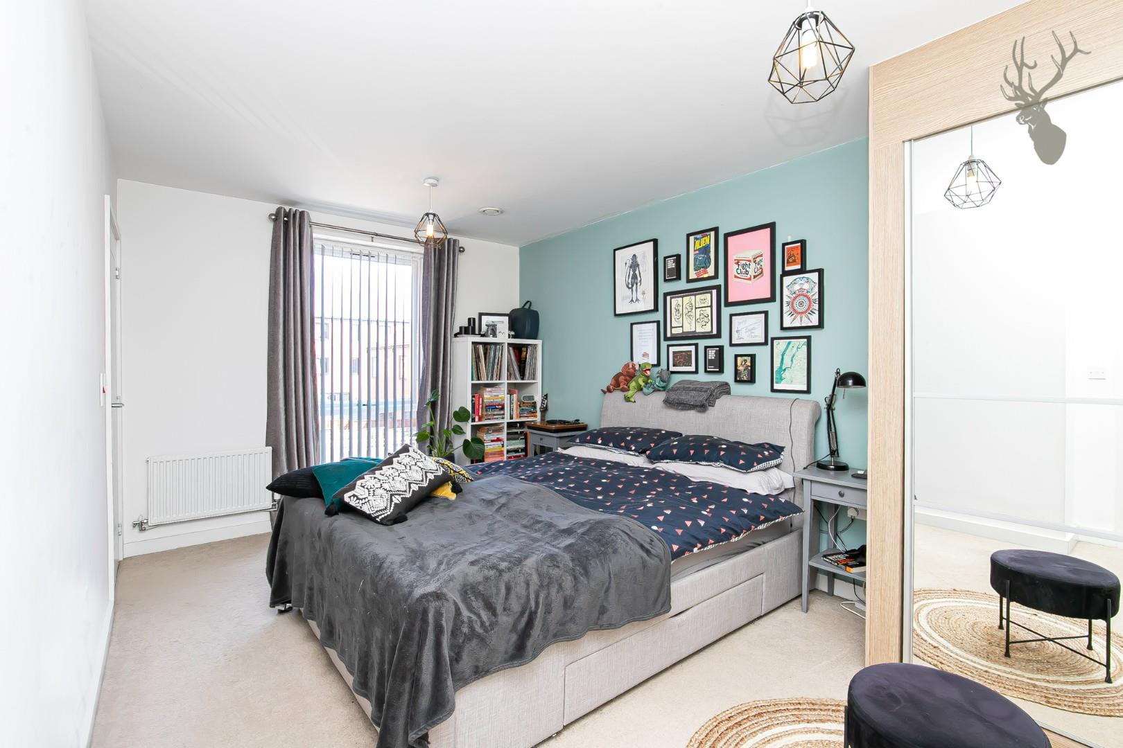 Property For Sale Marine Crescent, Ilford, IG6 2 Bedroom Apartment